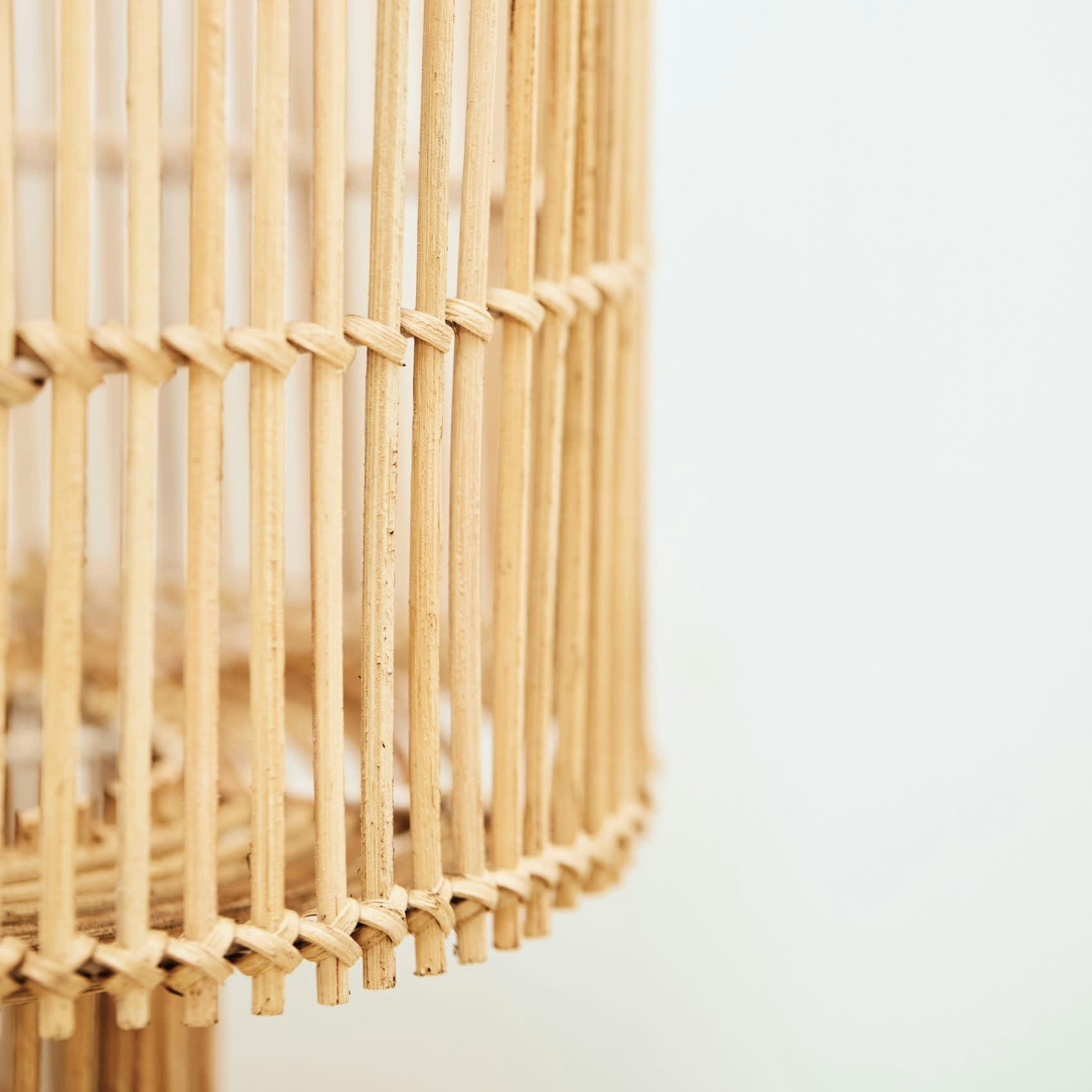 ANTOINE - Lampe à poser en rotin naturel Ø28 cm