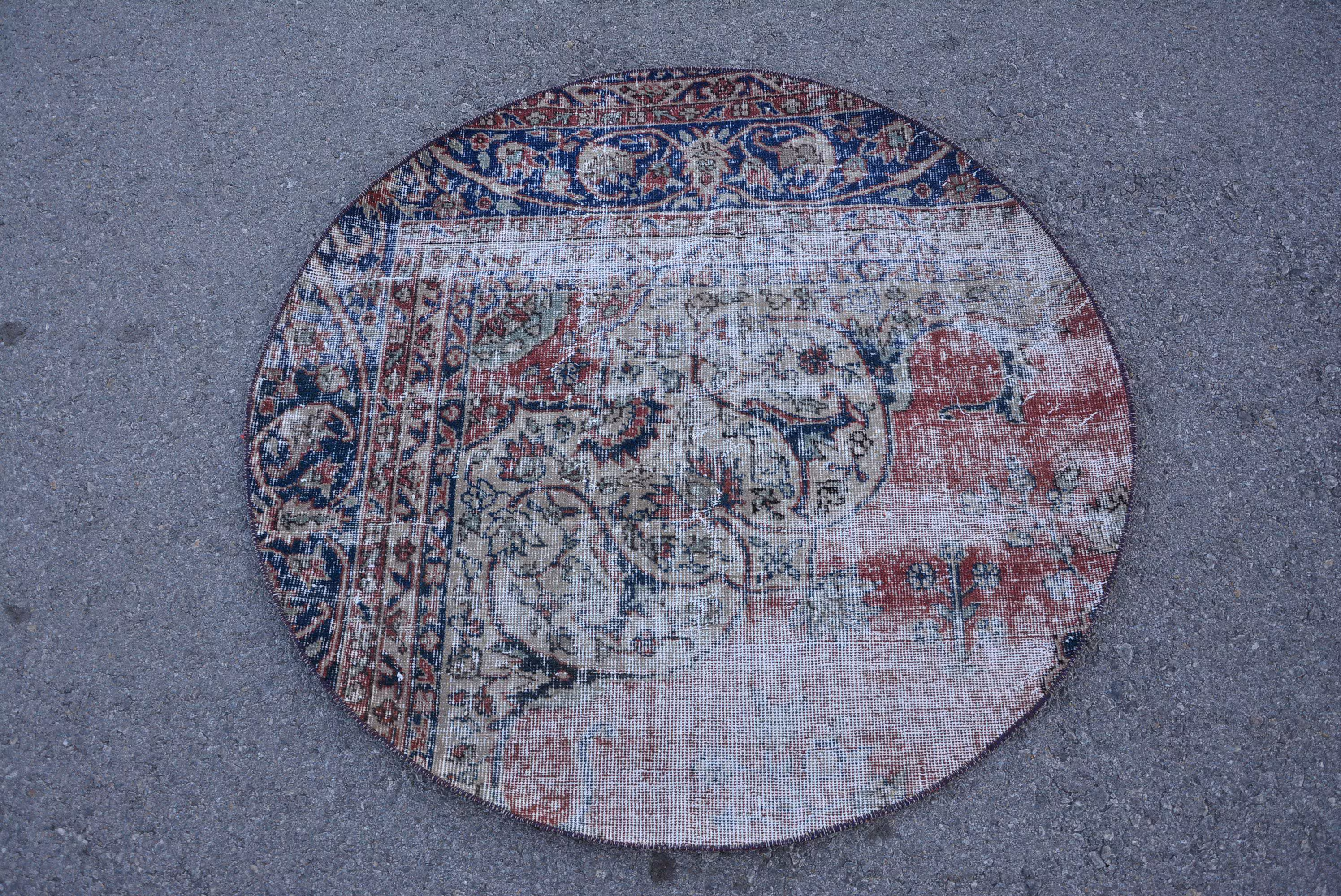 Vintage Round Rug 3.6x3.6 ft, Red Check Turkish Wool Rug
