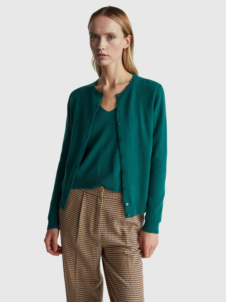 Green crew neck cardigan in pure Merino wool
