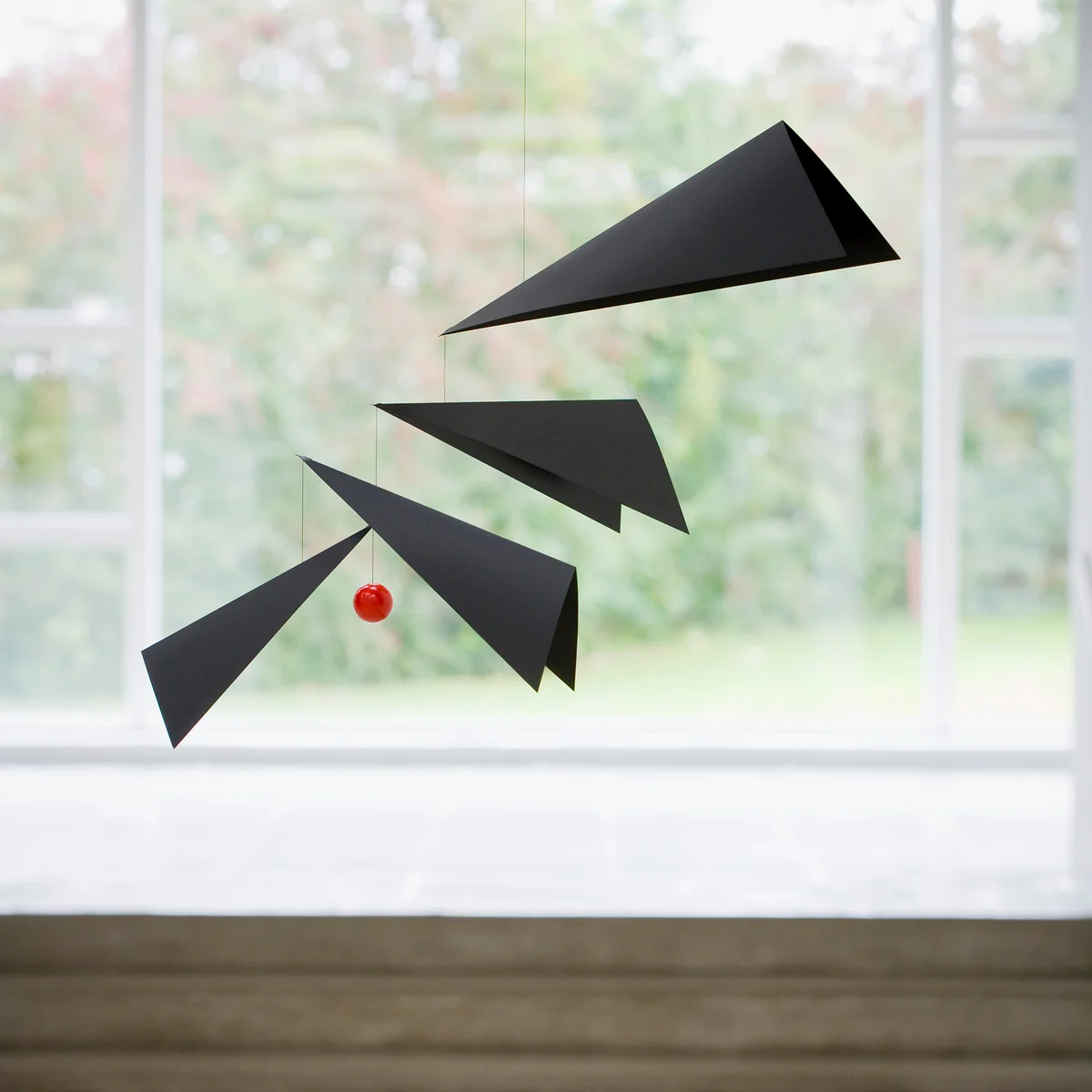 Flensted Mobiles - Wings Mobile, schwarz / rot