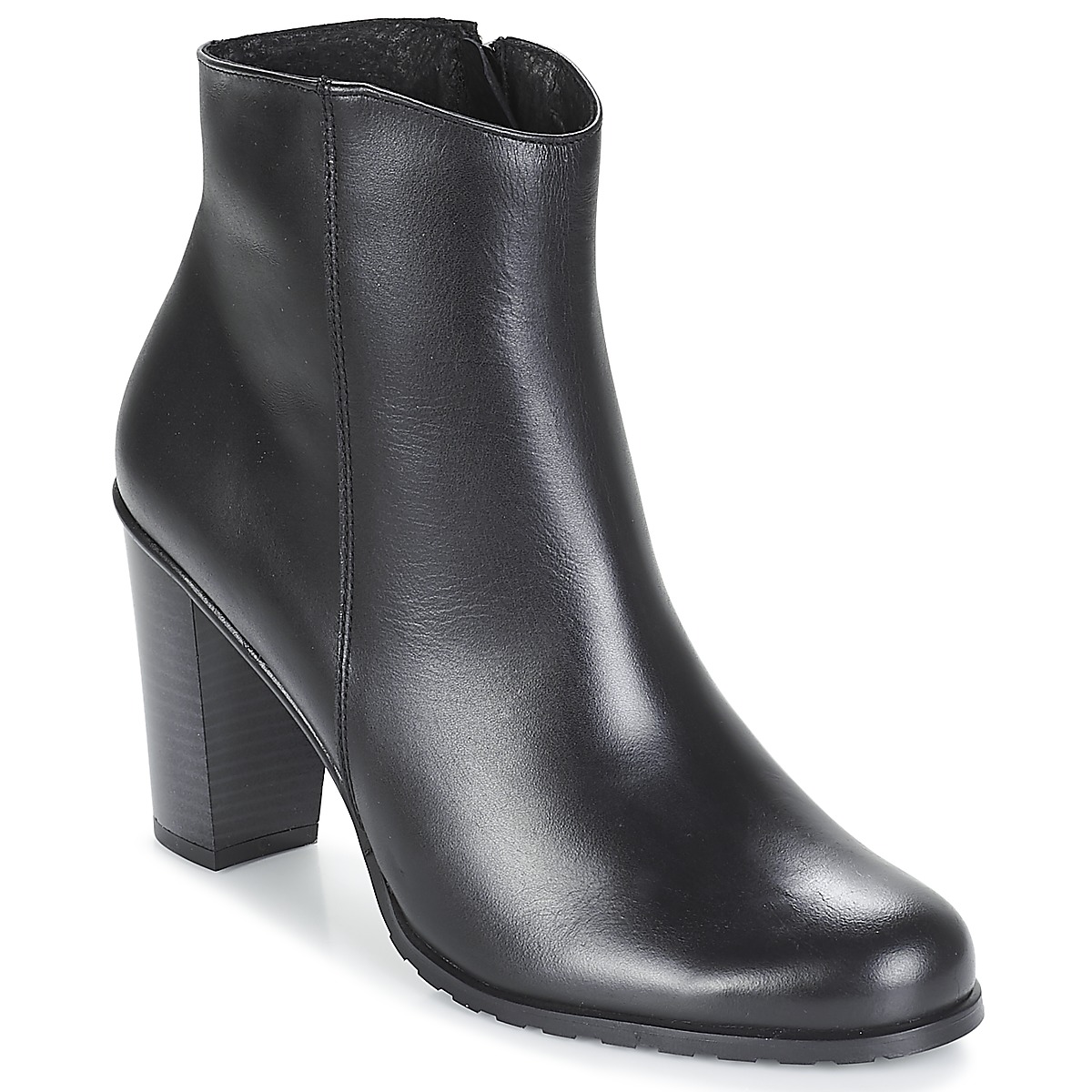 So Size - JOTTA - Black