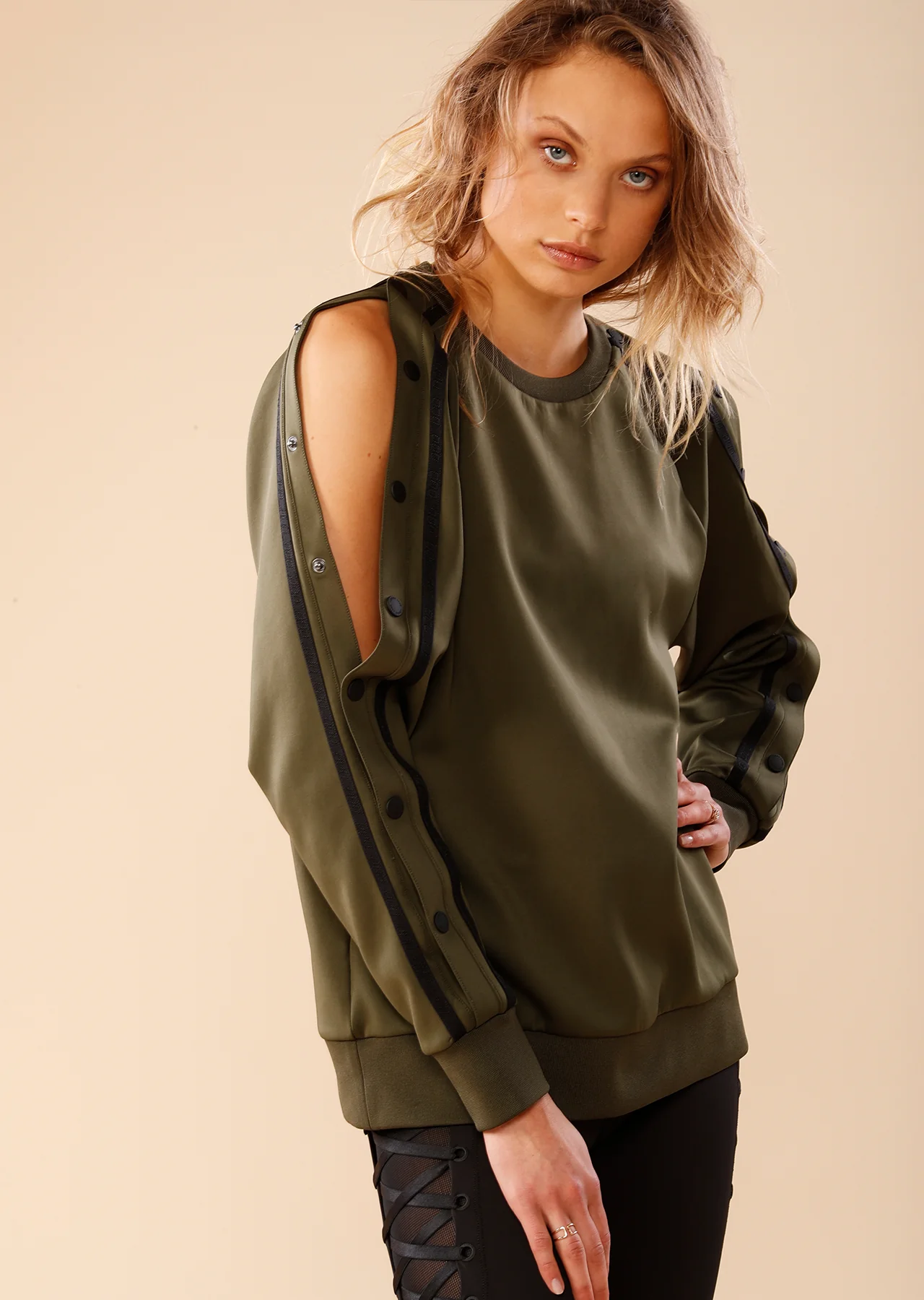 Highline L/Slv Snap Top