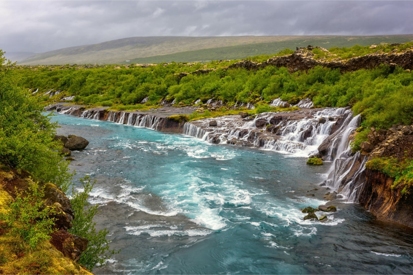 Fototapeta Krajobraz WODOSPAD Islandia 3D 90x60cm