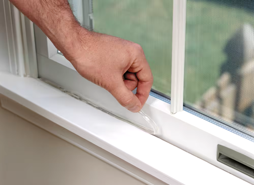 DAP Draft Attack Caulking Indoor/Outdoor Removable Weatherstrip Sealant, Clear, 300-mL
