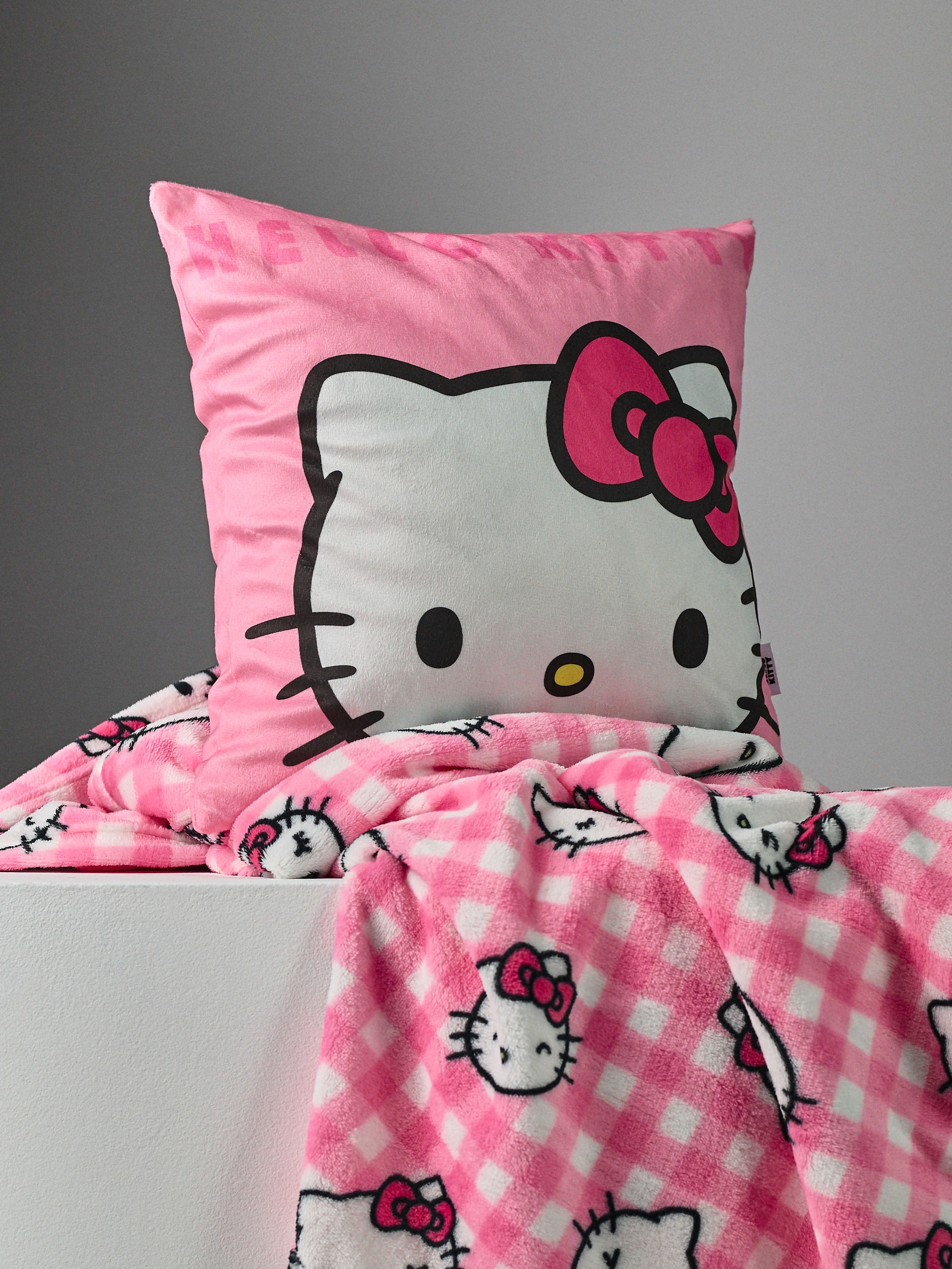 Poszewka na poduszkę Hello Kitty