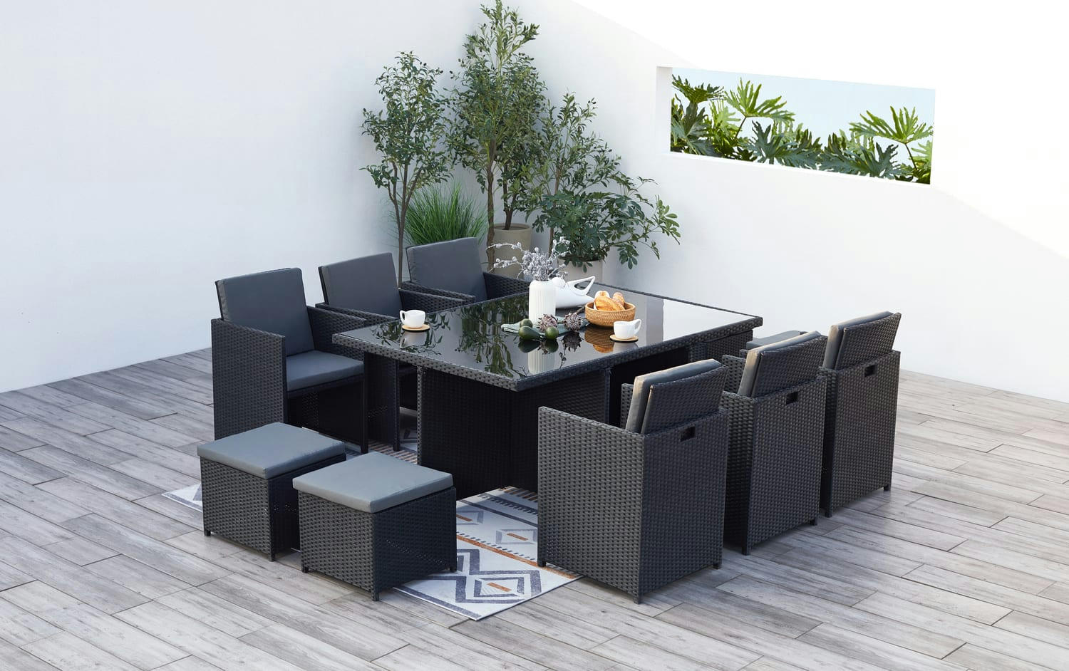 MONACO - Table et chaises 10 places encastrables en résine noir/gris