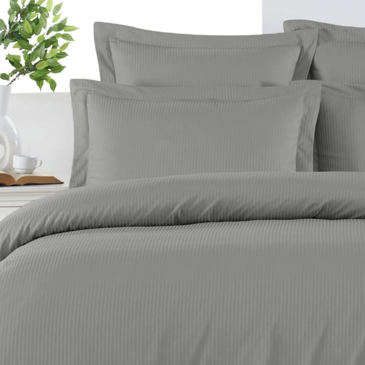 VERSAILLES - Drap housse uni en satin de coton Gris Acier 80x200 cm