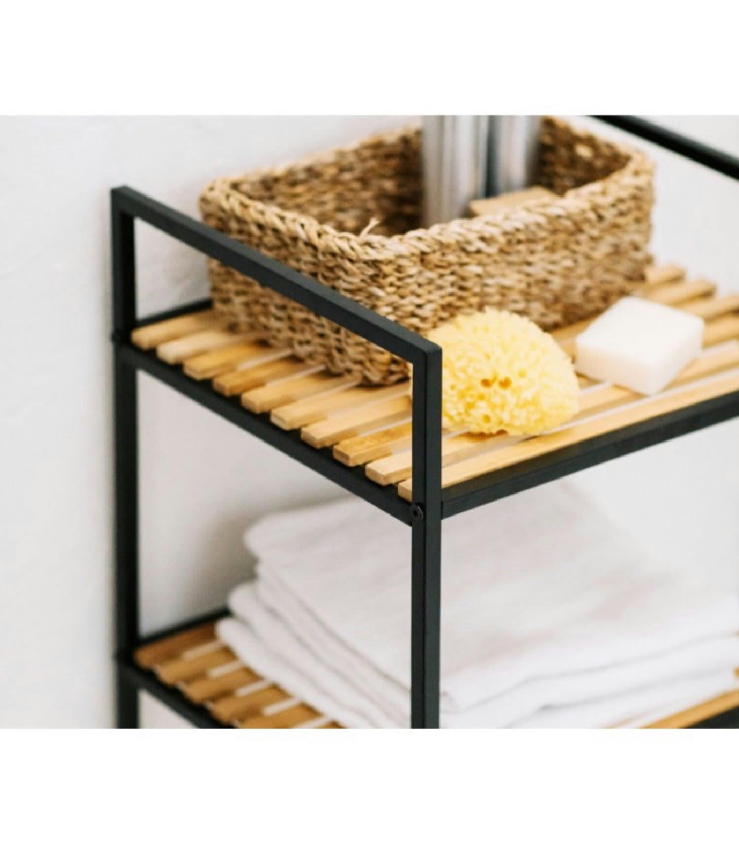 BAMBOU - Étagère salle de bain métal noir et 4 étagères en bambou