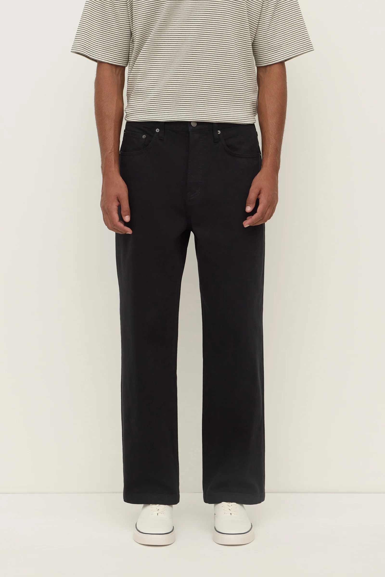 Mens Relaxed Jean