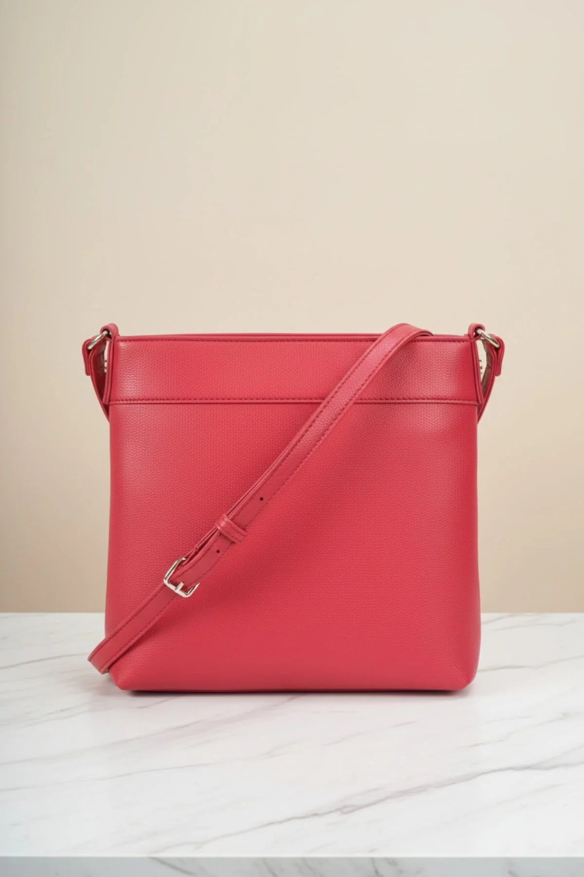 Classic Crossbody Bag With Front Zip in Red