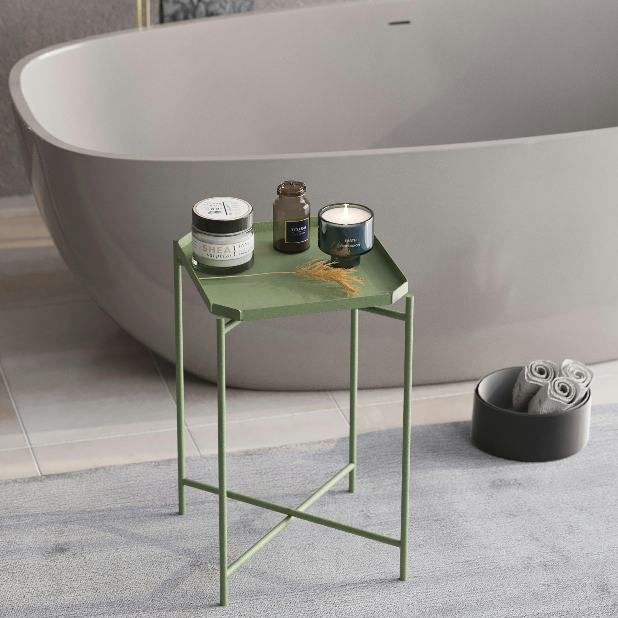 Petite table d’appoint verte carrée, pieds croisés SFAX