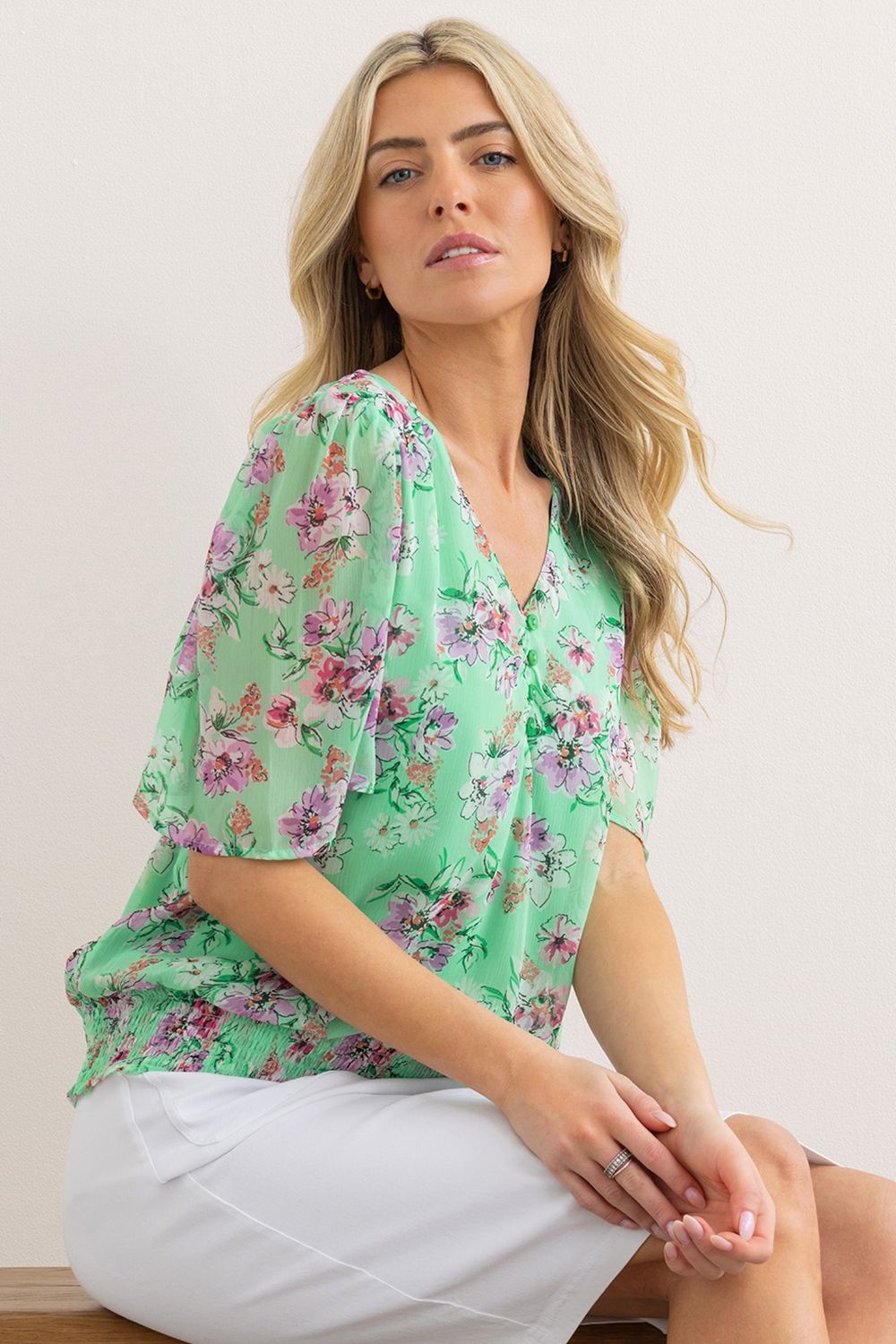 Klass. Floral Print Smocked Hem Top