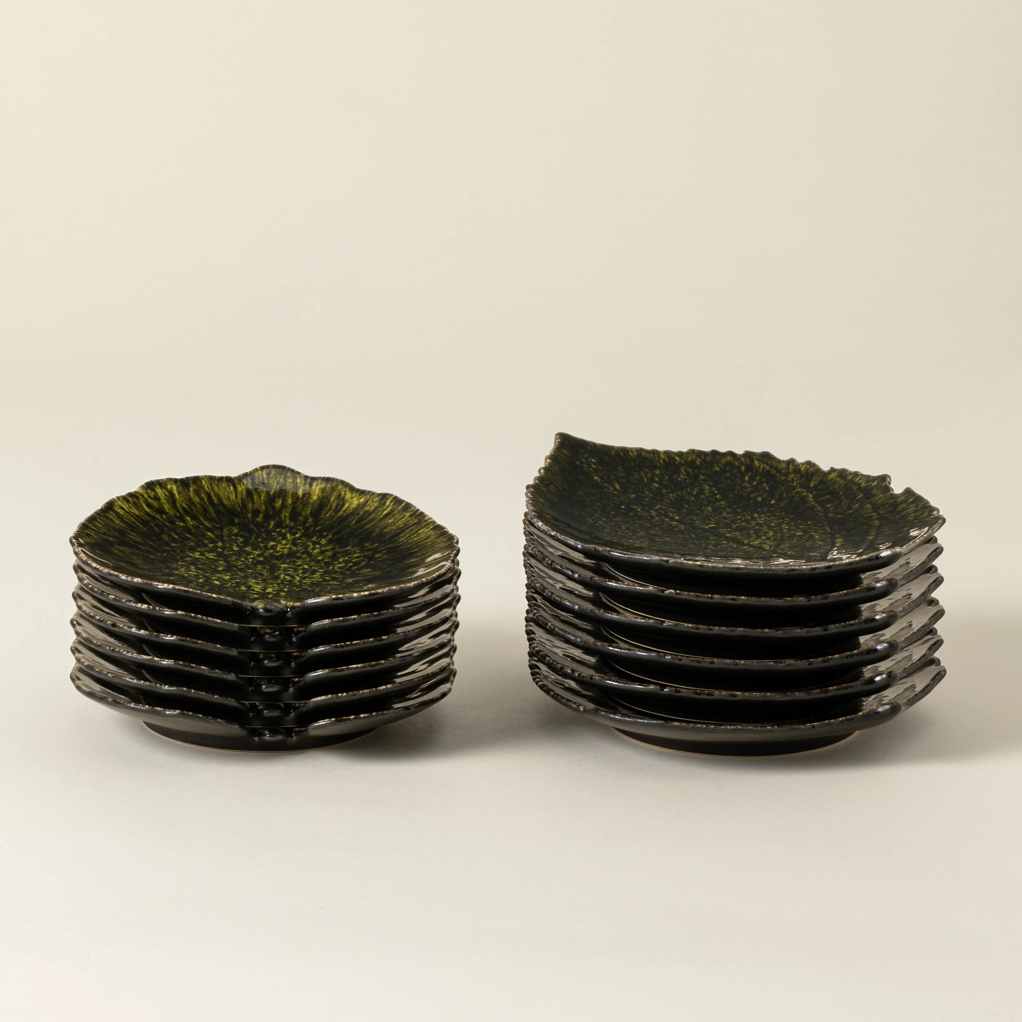 12 Piece Set Hydrangea & Alchemille Leaves Riviera