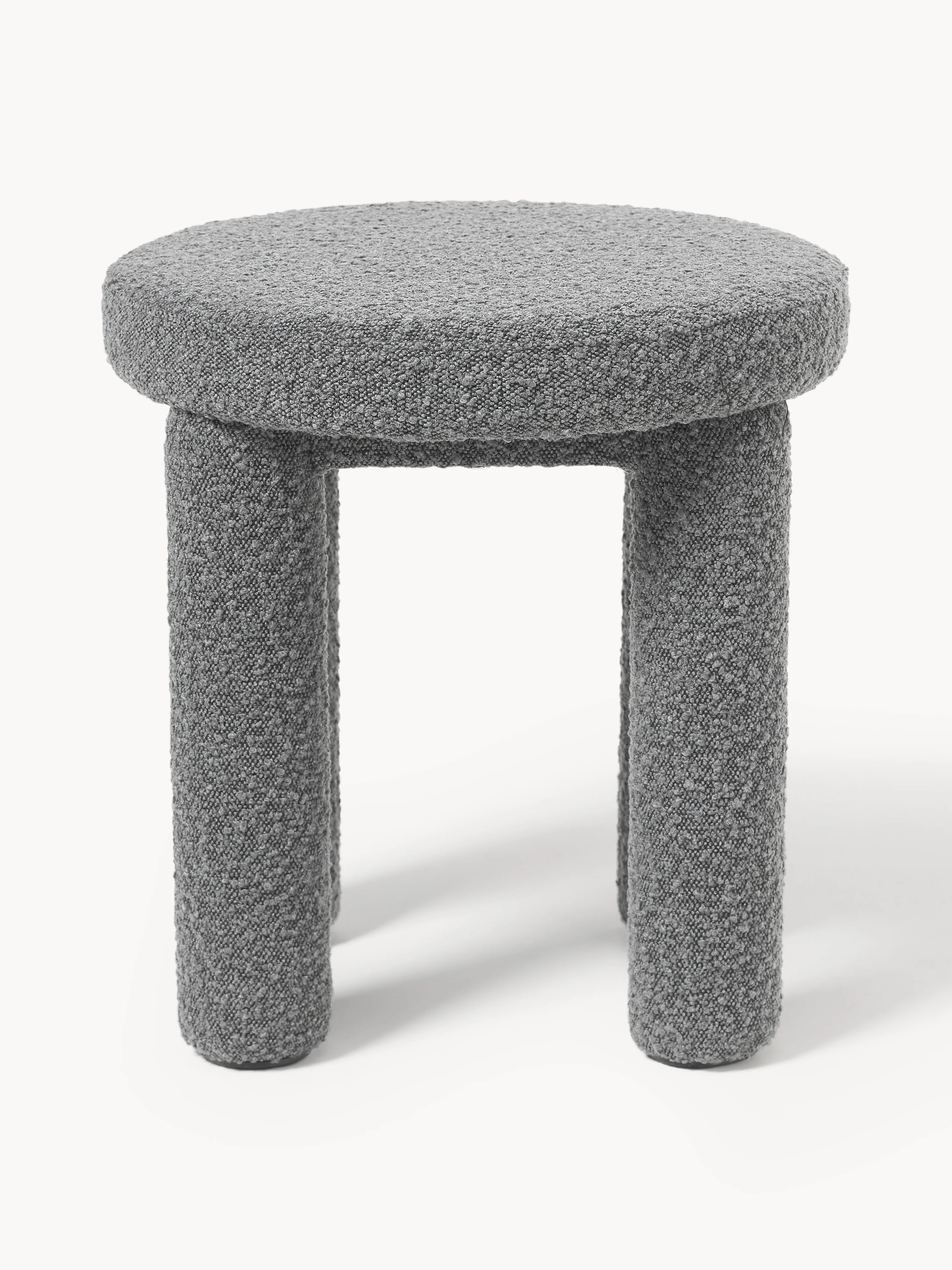 Westwing | Crosby Studios, Bouclé-Polsterhocker Tabouret
