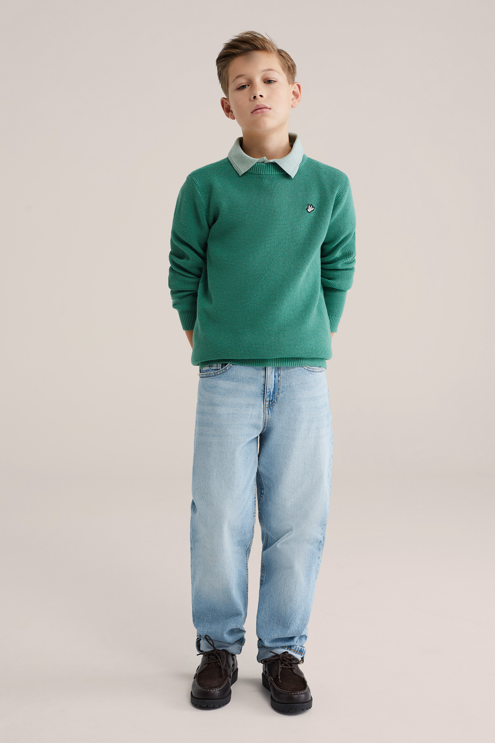 Jongens gebreide trui met structuur en embroidery