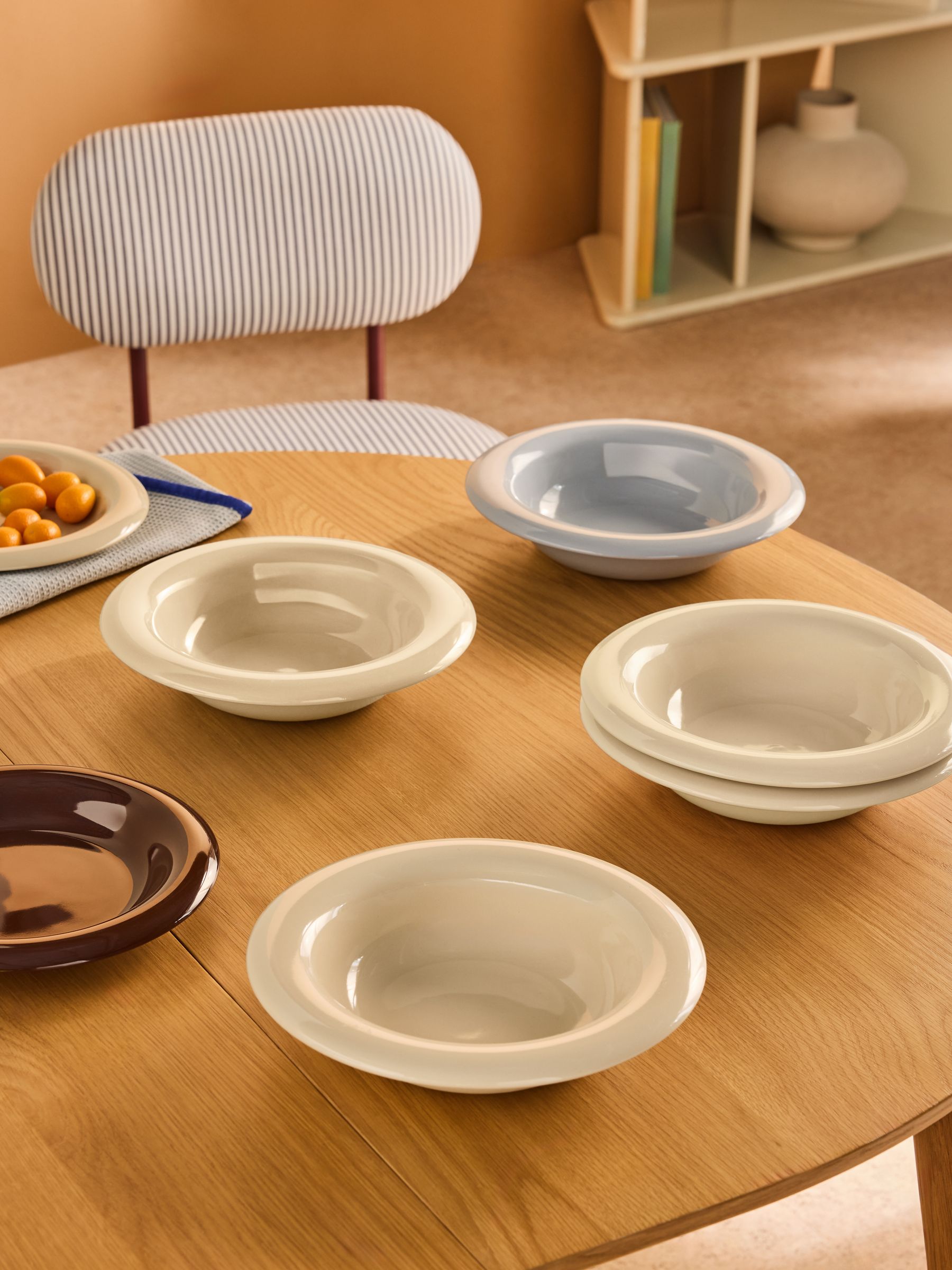Set of 4 Quell Pasta Bowls in Cream
