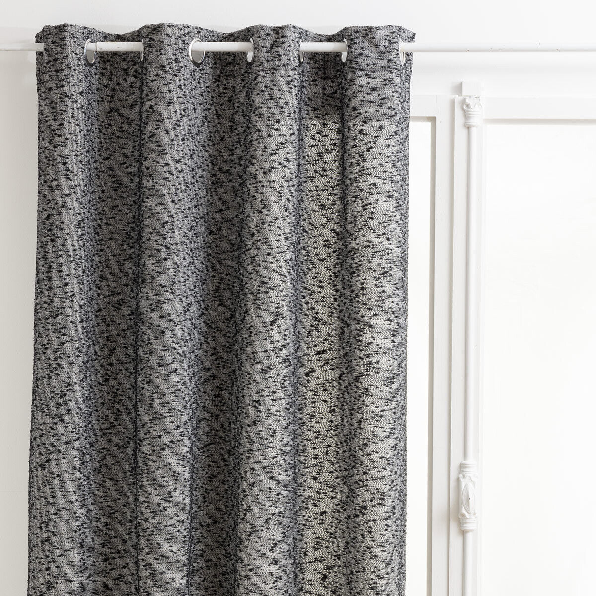 Cortina ASKA cinza e preta com textura 140x260cm