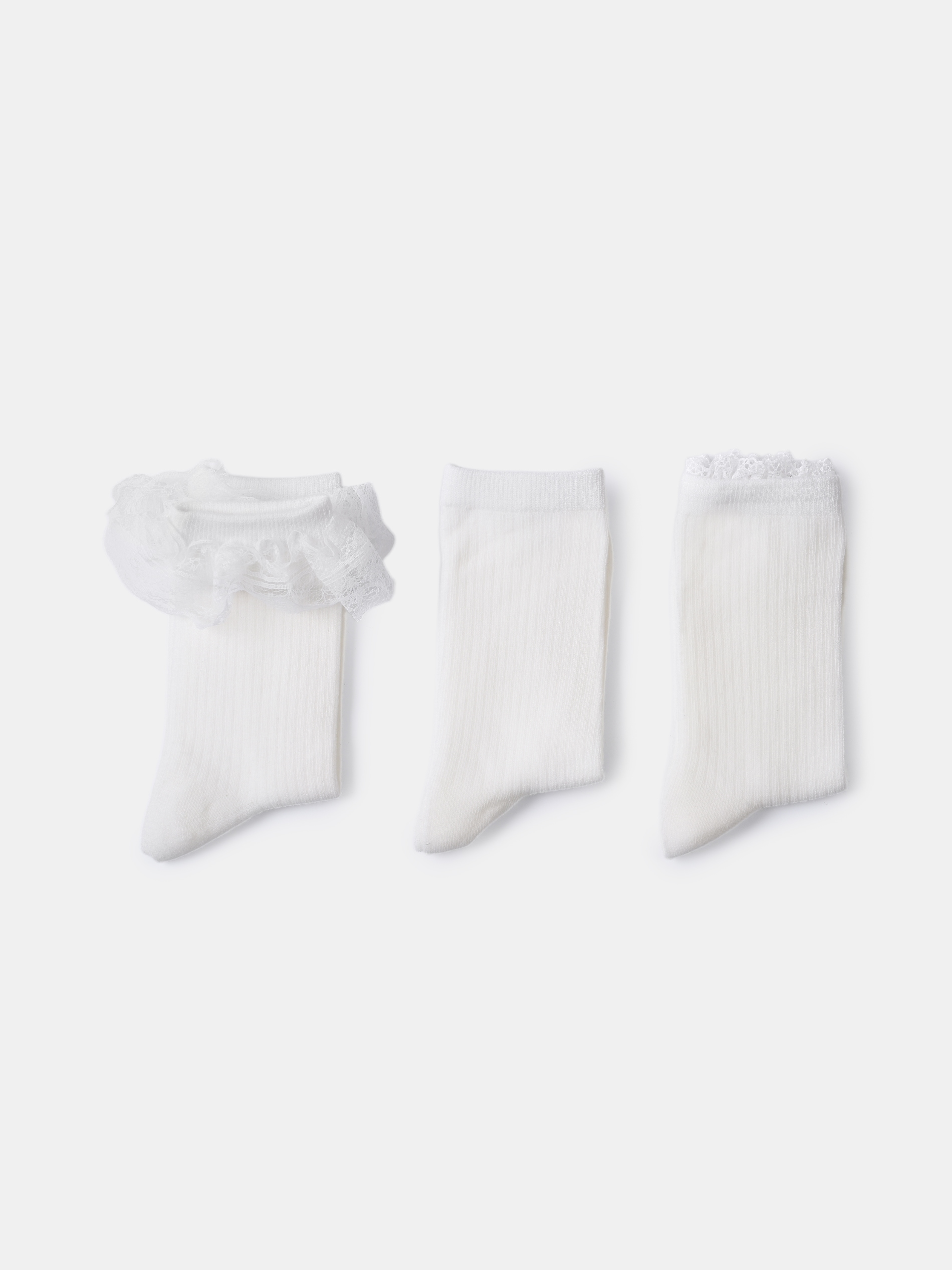 Zestaw skarpet z koronkowym wykończeniem 3 pack
