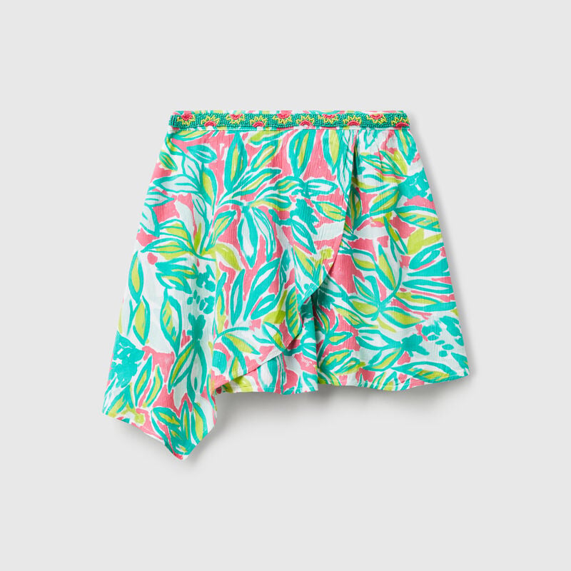 Mini skirt with tropical print