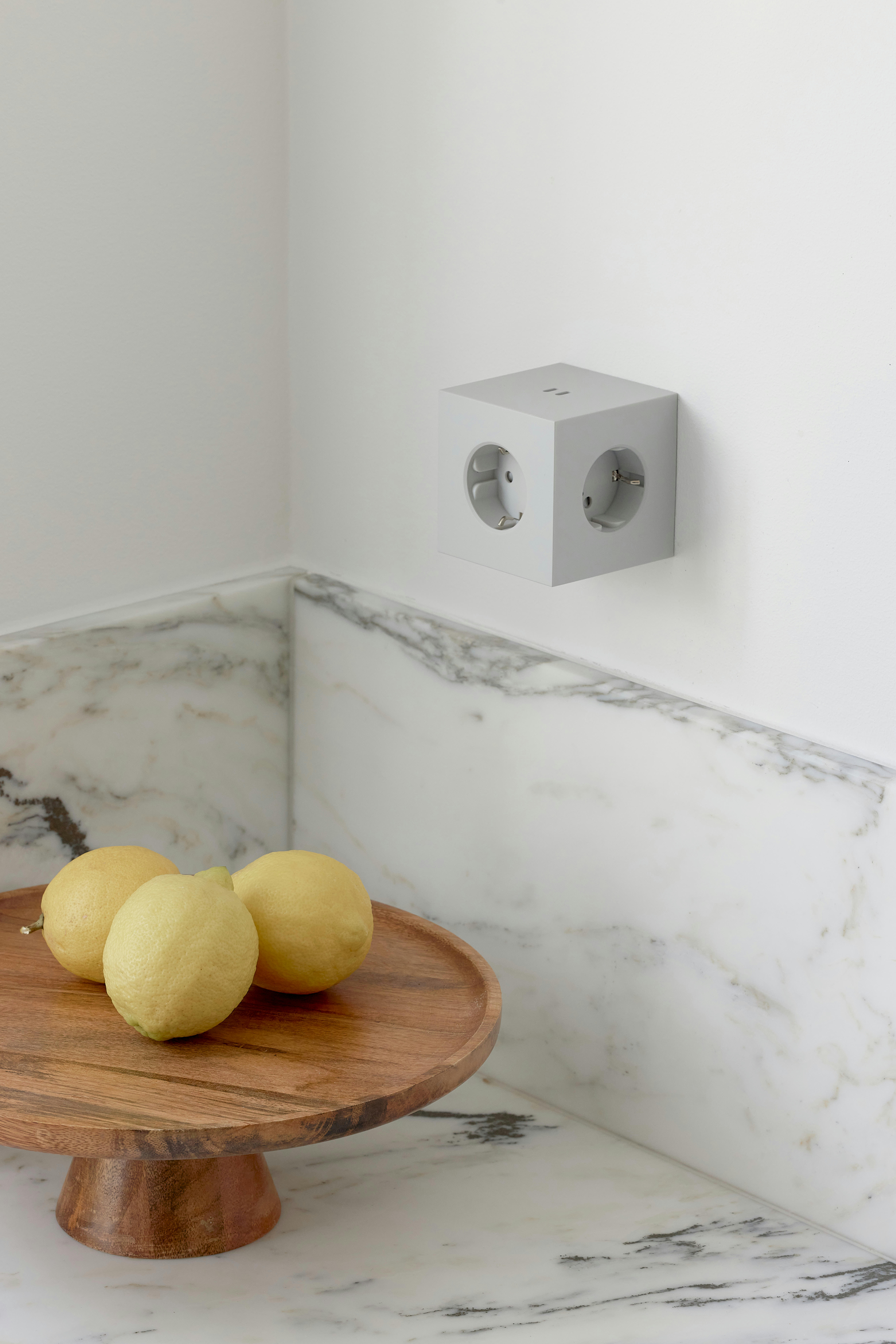 - Multiprise Square 2 murale avec 2 ports USB C  30W Gotland Gray