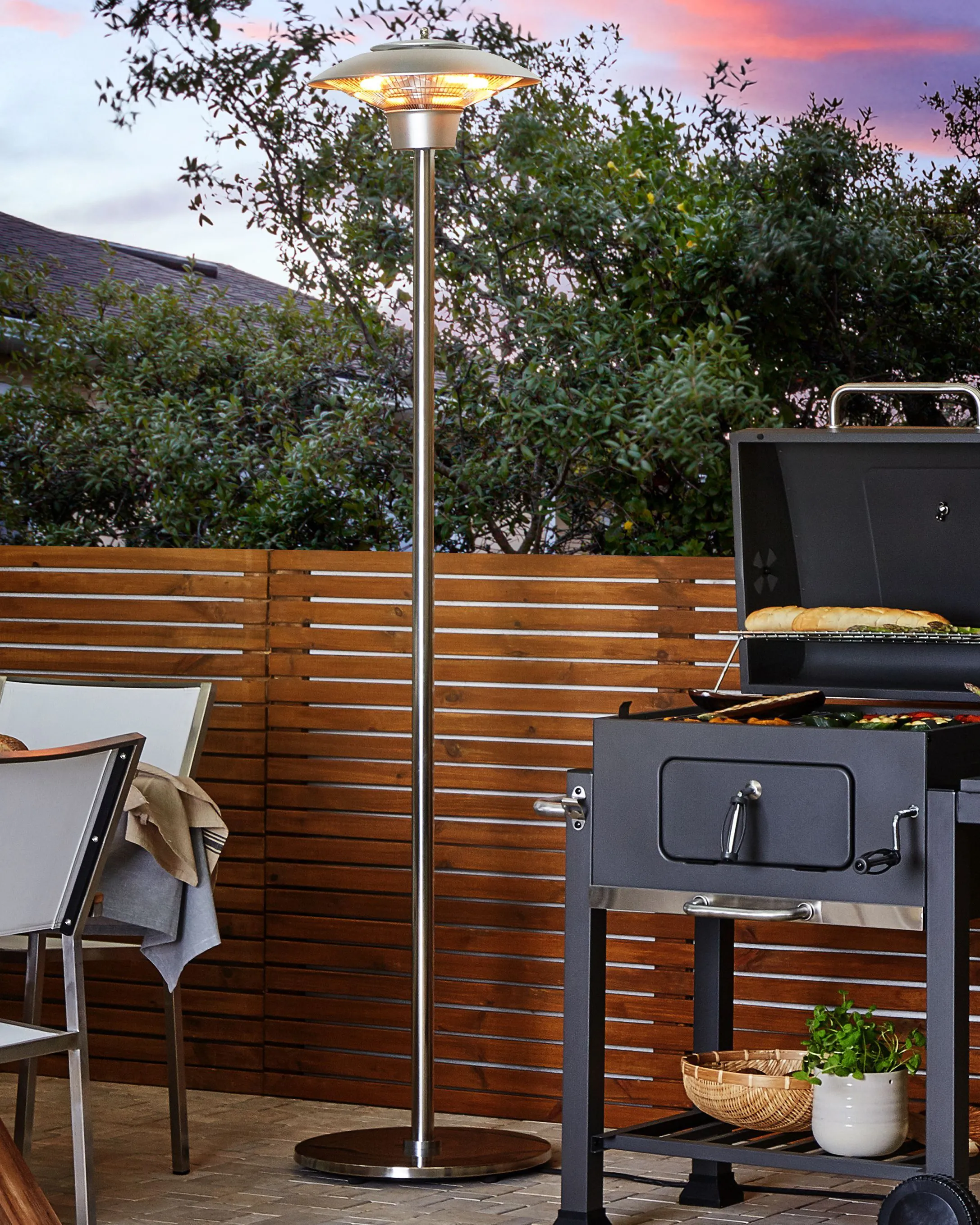 Freestanding Infrared Patio Heater ASKJA 1500 W Silver