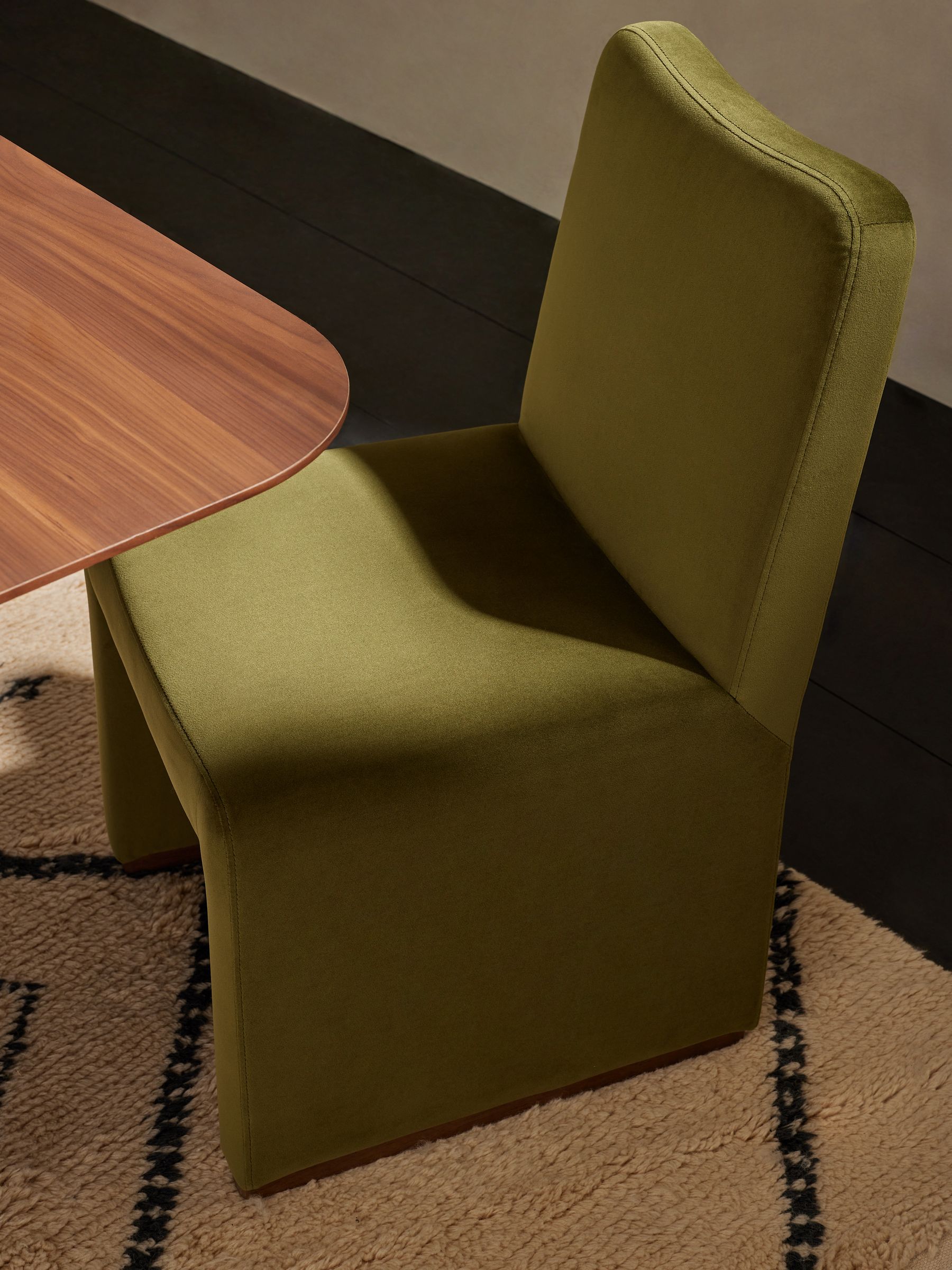 Tova Dining Chair in Pistachio Green Velvet