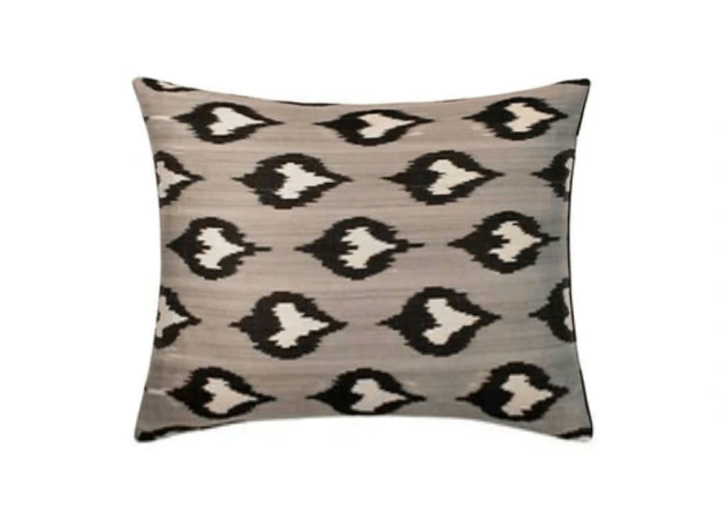 - Housse de coussin double soie ikat  40x50 gris