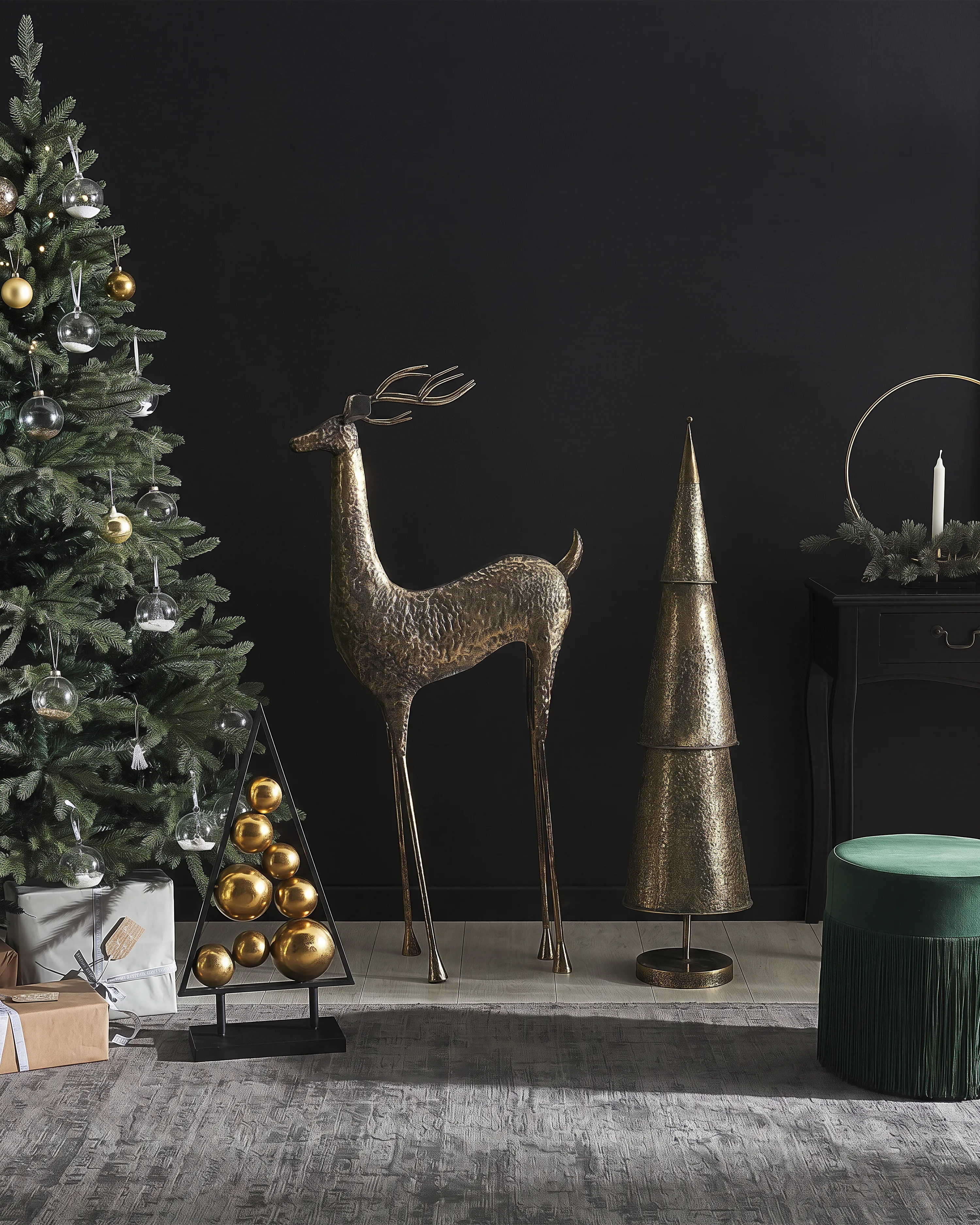 Floor Christmas Decoration PELLO Reindeer 126 cm Gold