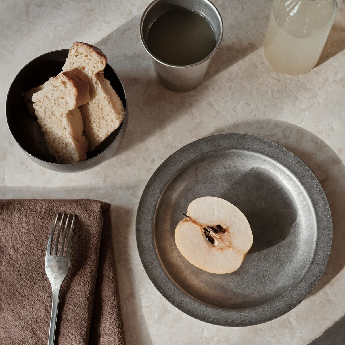 Ferm Living - Tumbled Schale, Edelstahl