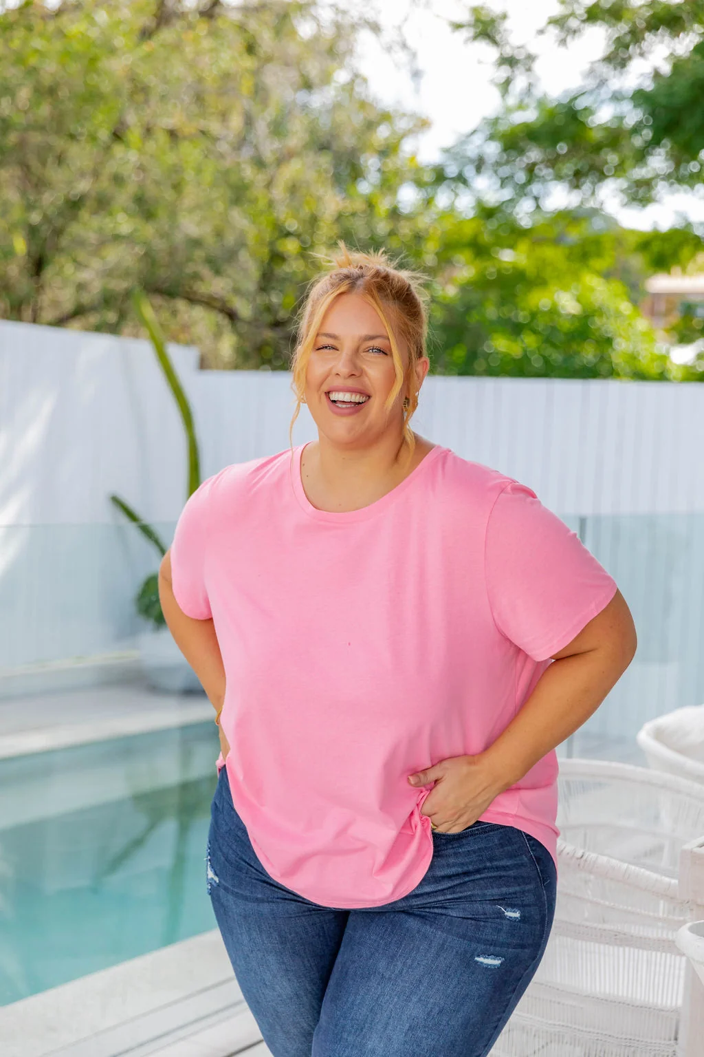 Jayden Tee in Bubblegum