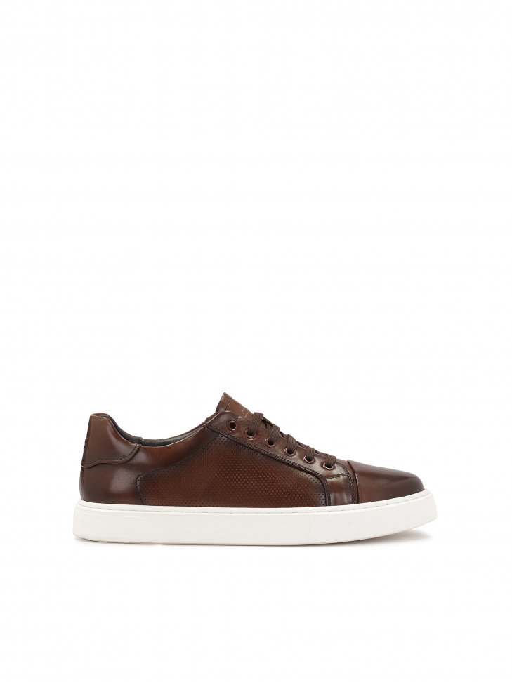 Brown casual sneakers with perforations