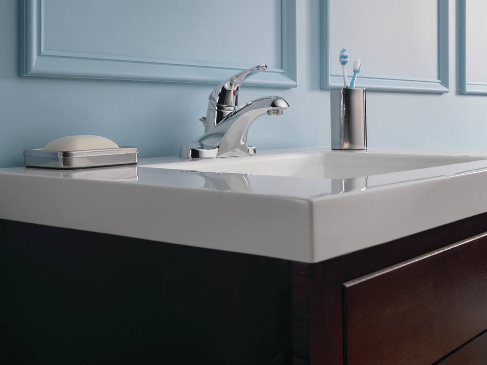 Delta Faucet Principals Single Handle Bathroom Sink Faucet, WaterSense® Certified, Chrome