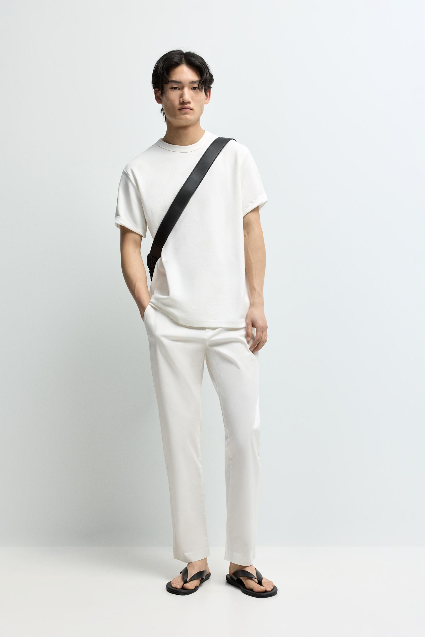 Pantalón slim chino