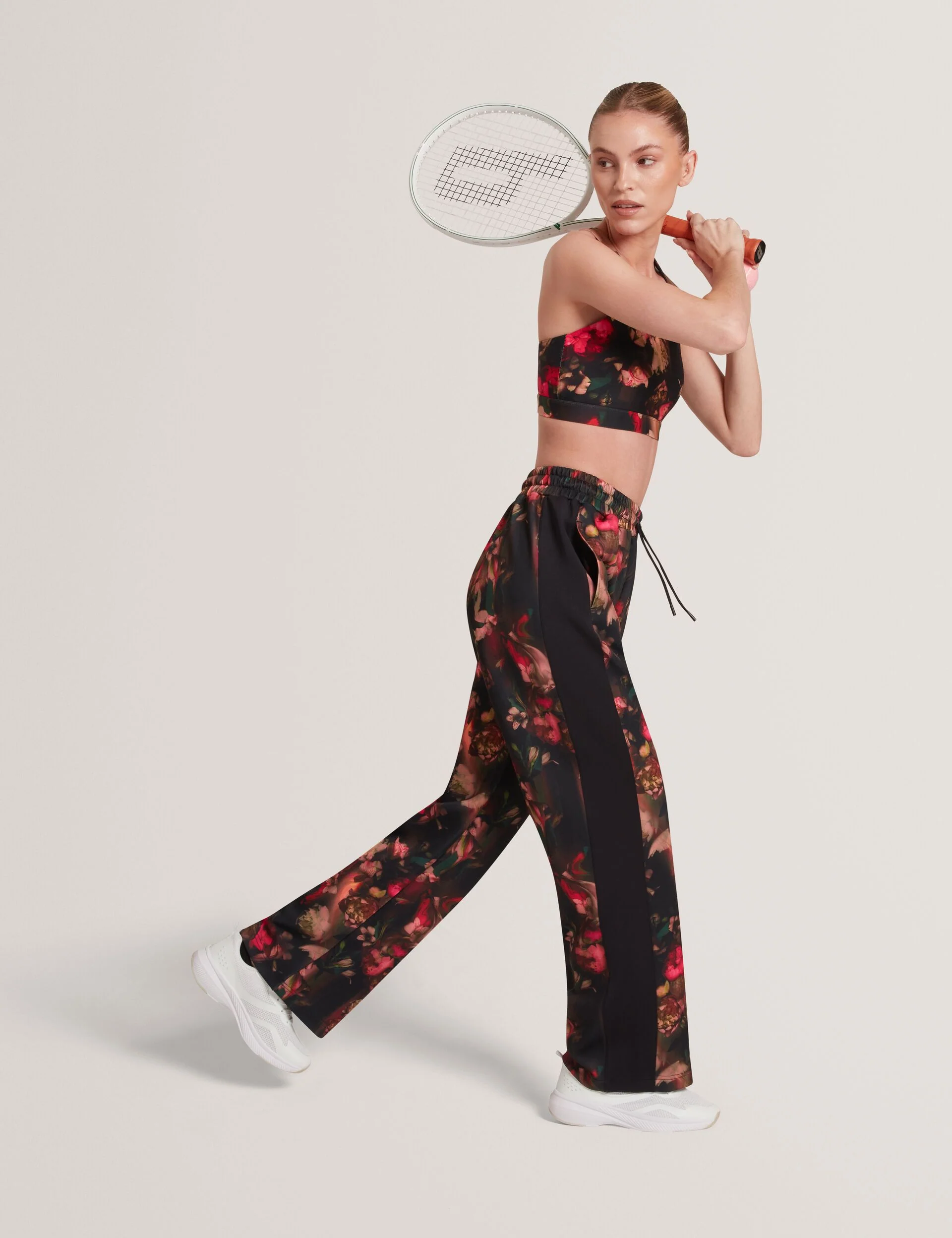 MAVIS | RED