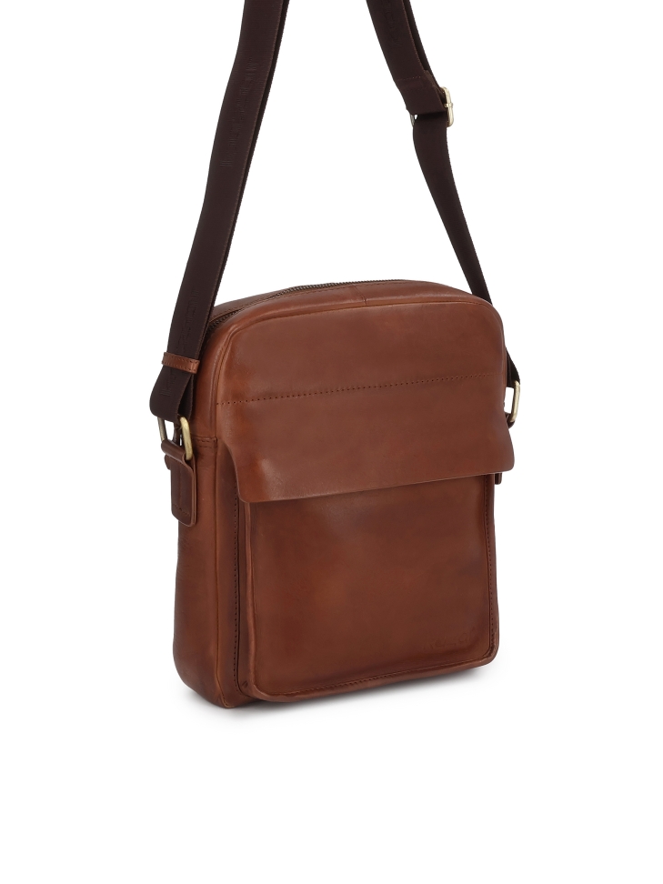 Brown shoulder mailbag