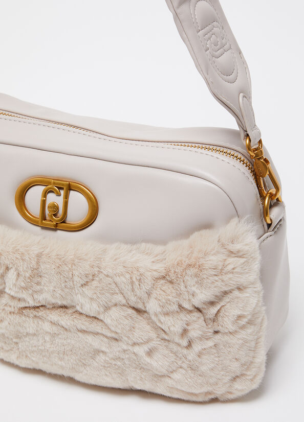 Borsa a tracolla grande con pelliccia sintetica