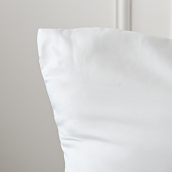 Oreiller en microfibre65x65 cm COURCHEVEL