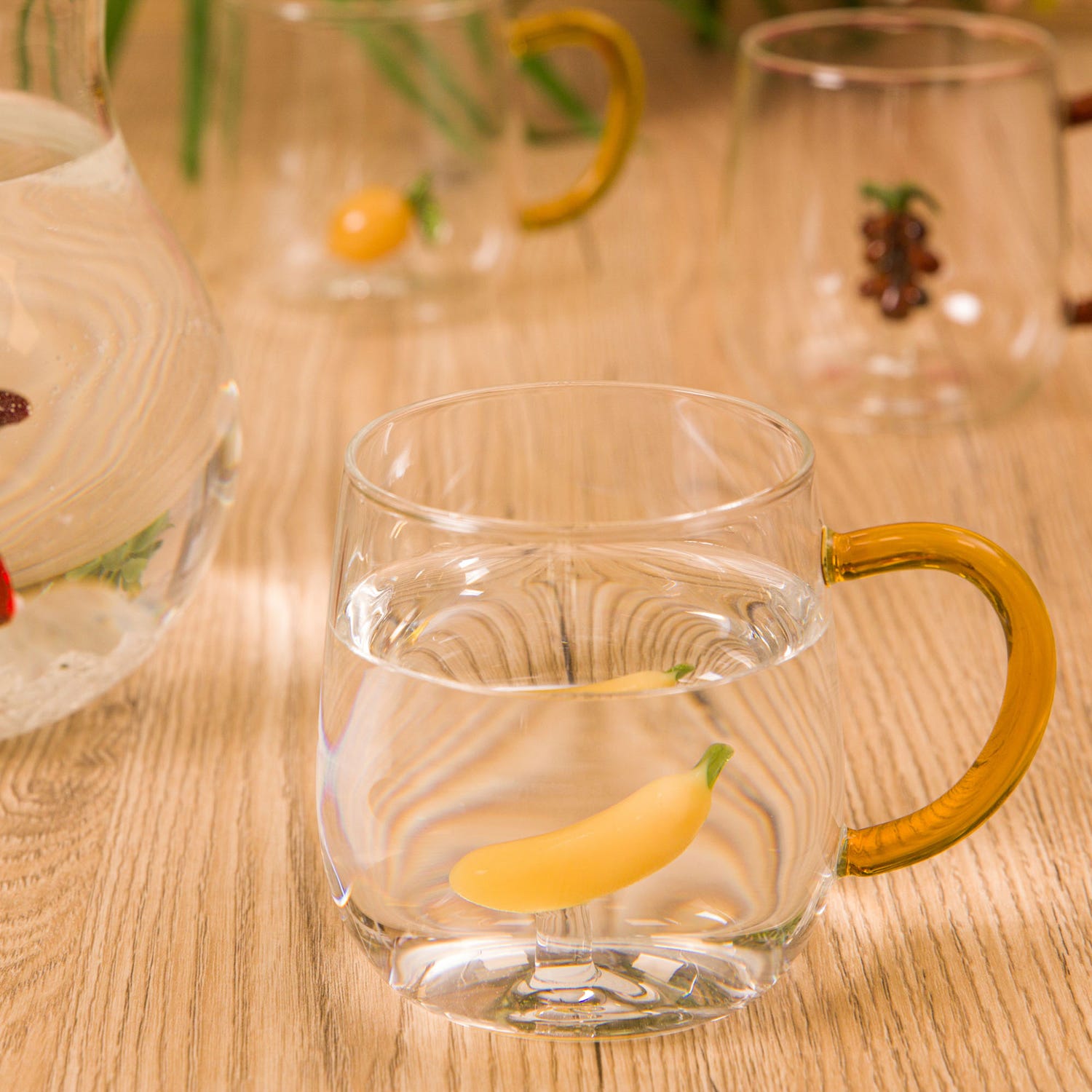 Mug in vetro borosilicato 380 ml banana