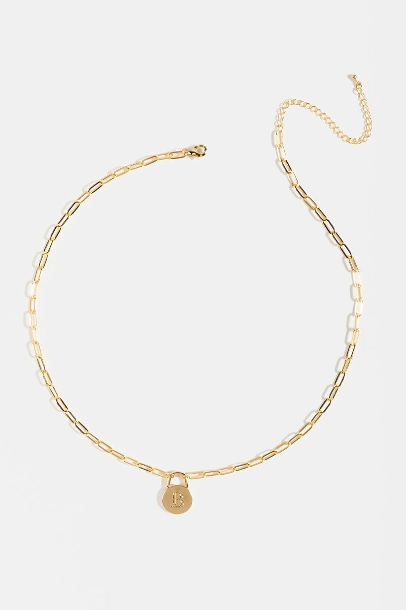 Initial Curb Chain Pendant Necklace Gold