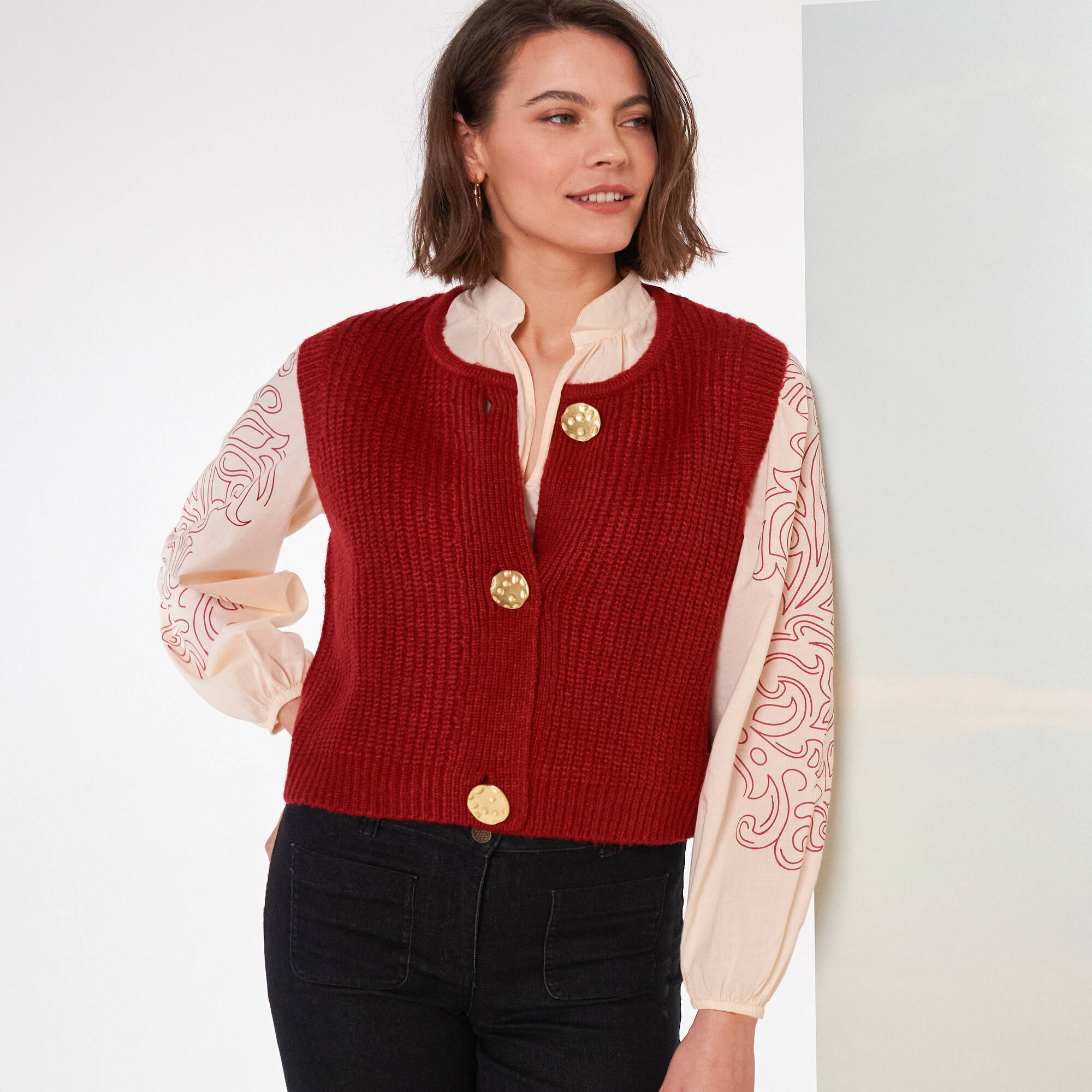 Gilet sans manches toucher doux, boutons dorés