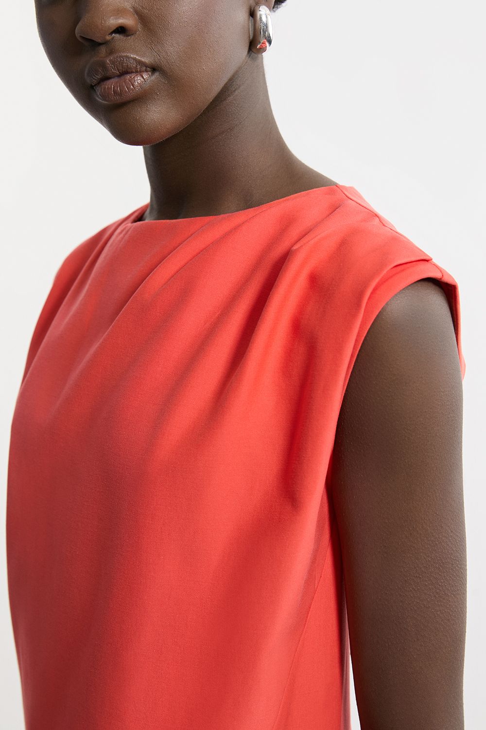 KarenMillen Tailored Pleat Neck Pocket Detail Midi Dress