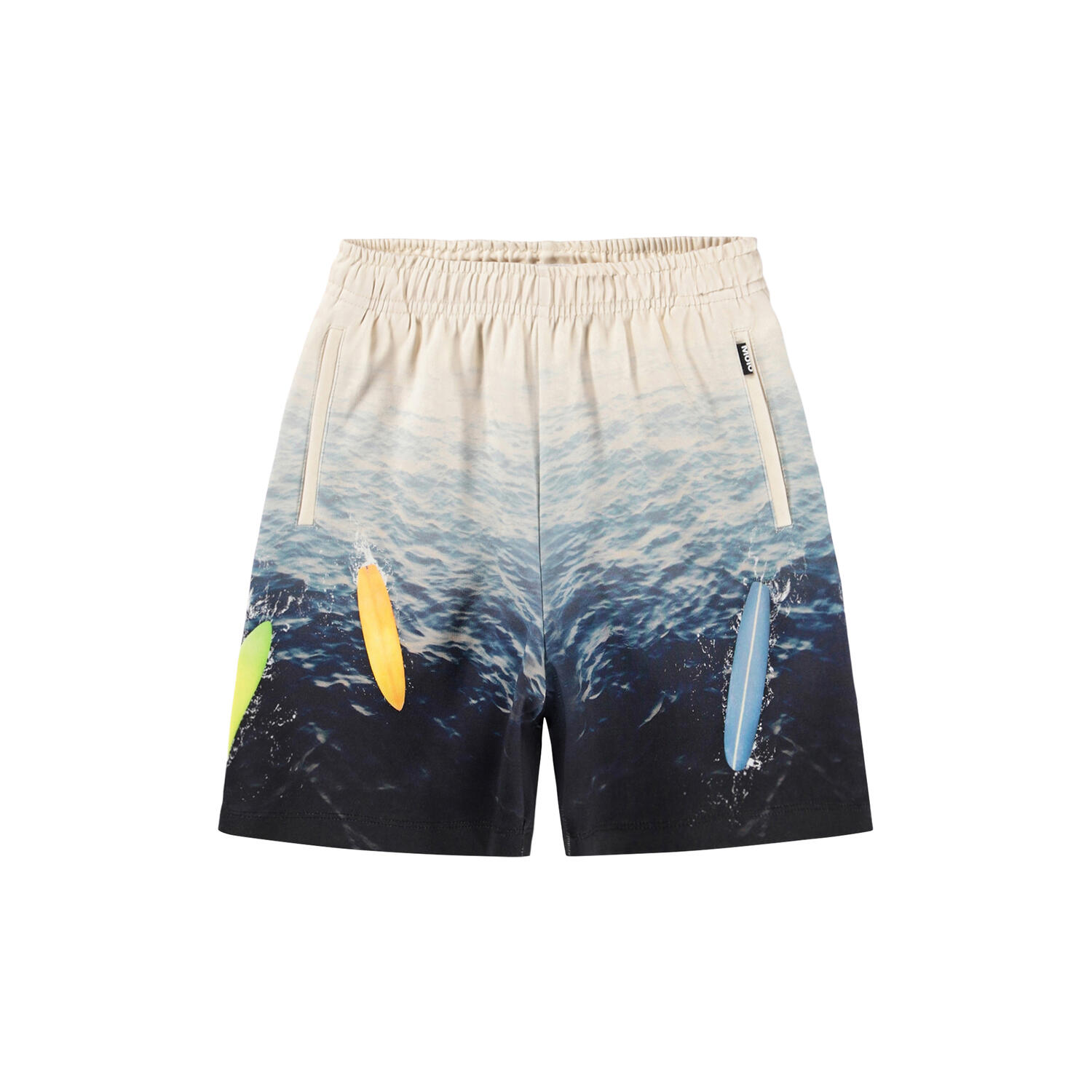 Amil shorts, floating boards