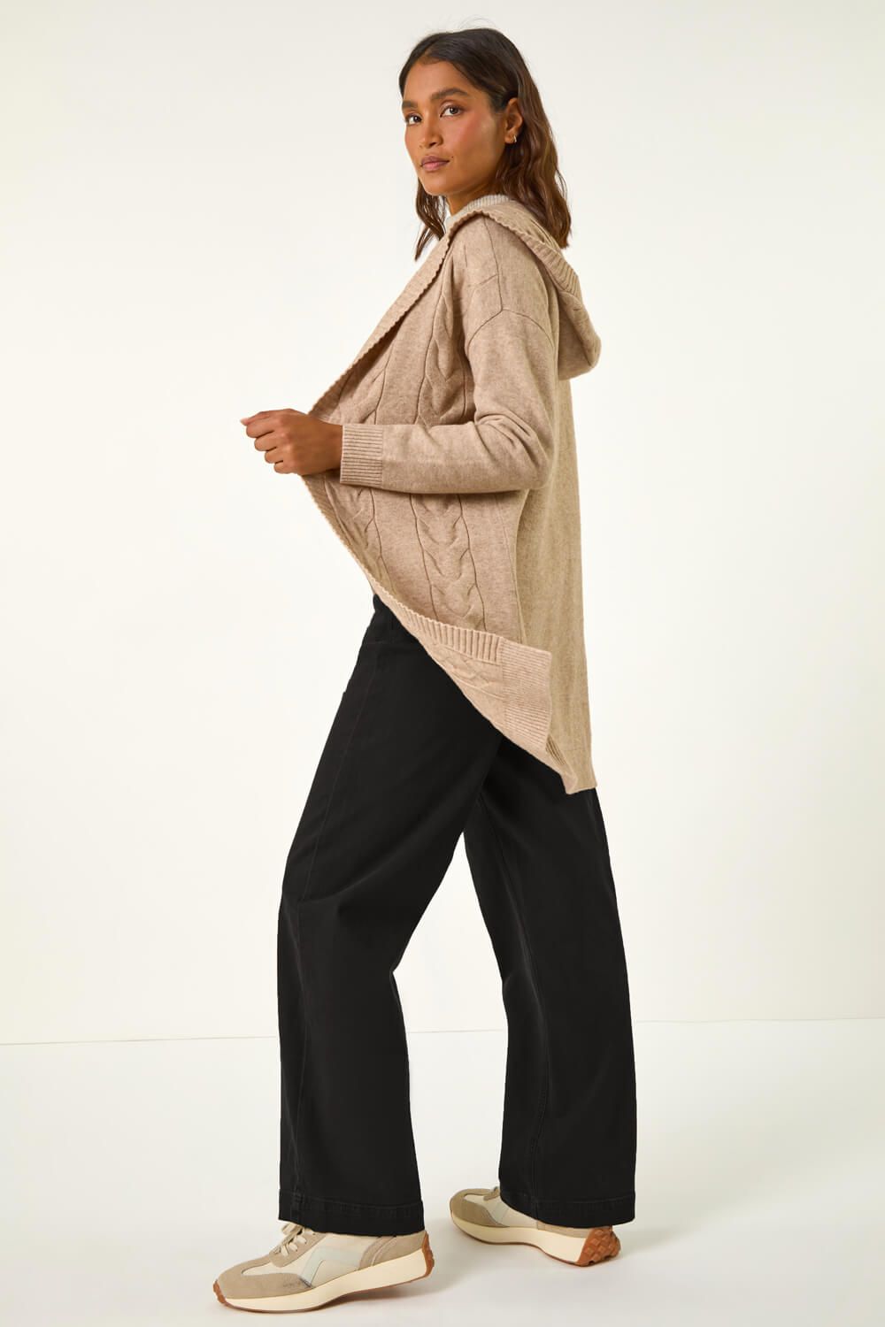 Roman Cable Knit Hooded Cardigan