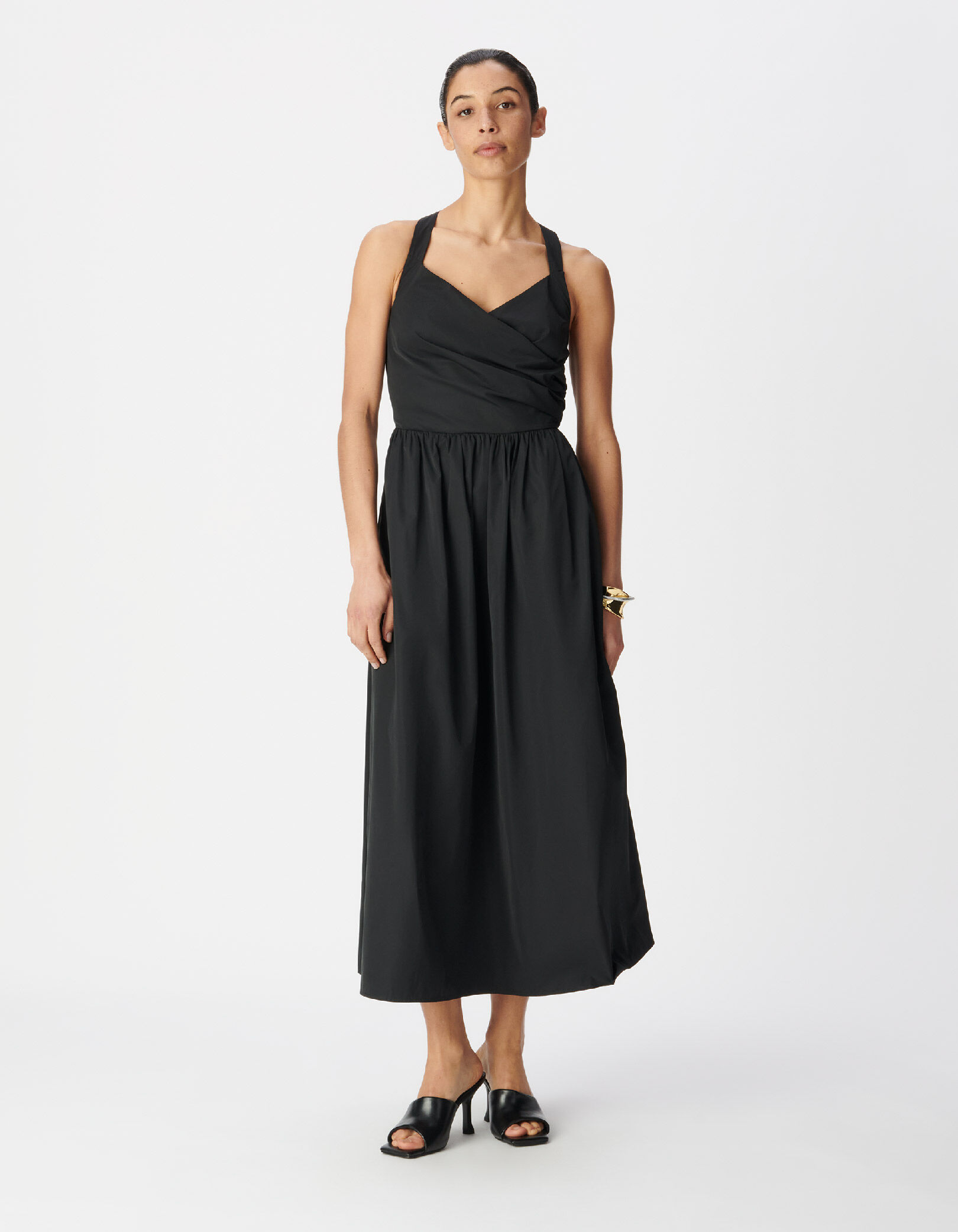 Robe chic à bretelles noire en taffetas Femme