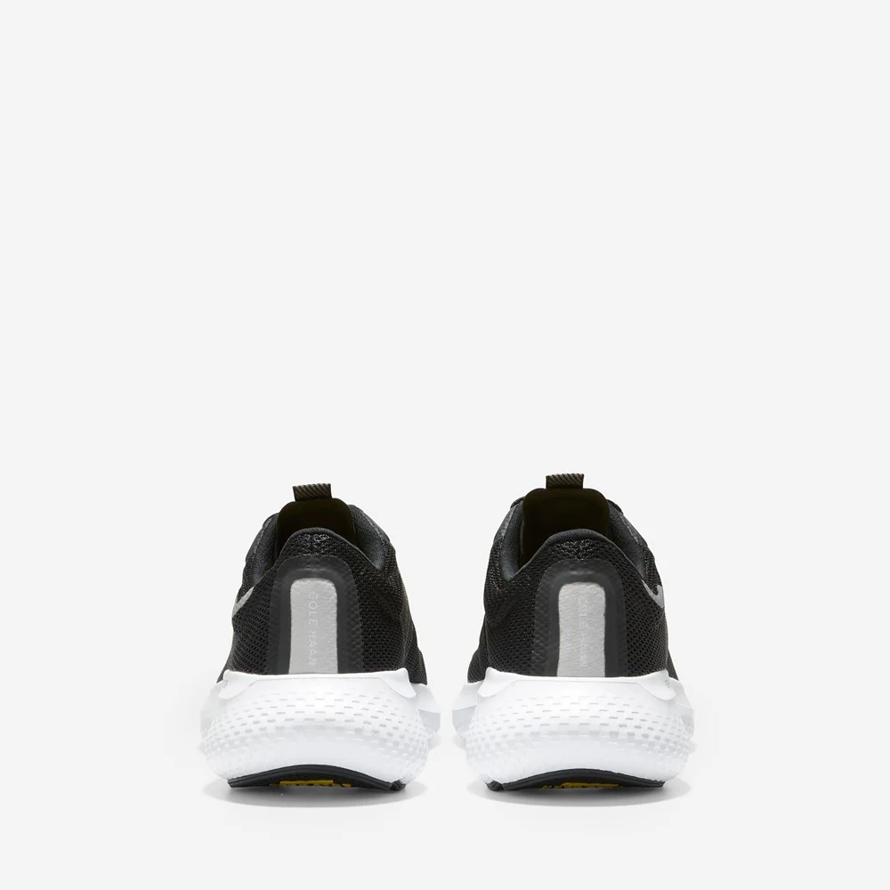 Cole Haan ZeroGrand Outpace Runner II