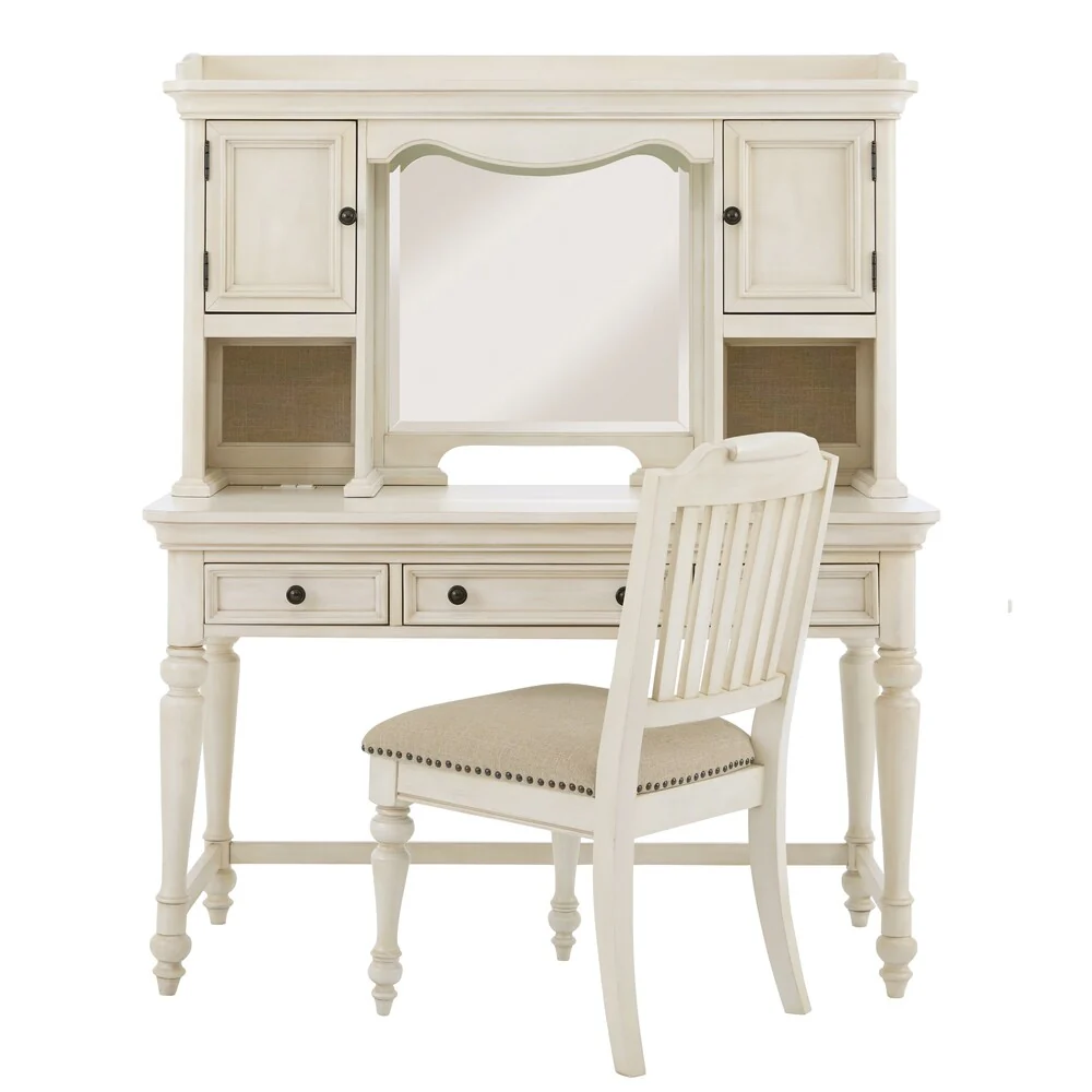Pulaski Madison Youth Desk with Hutch and Chair