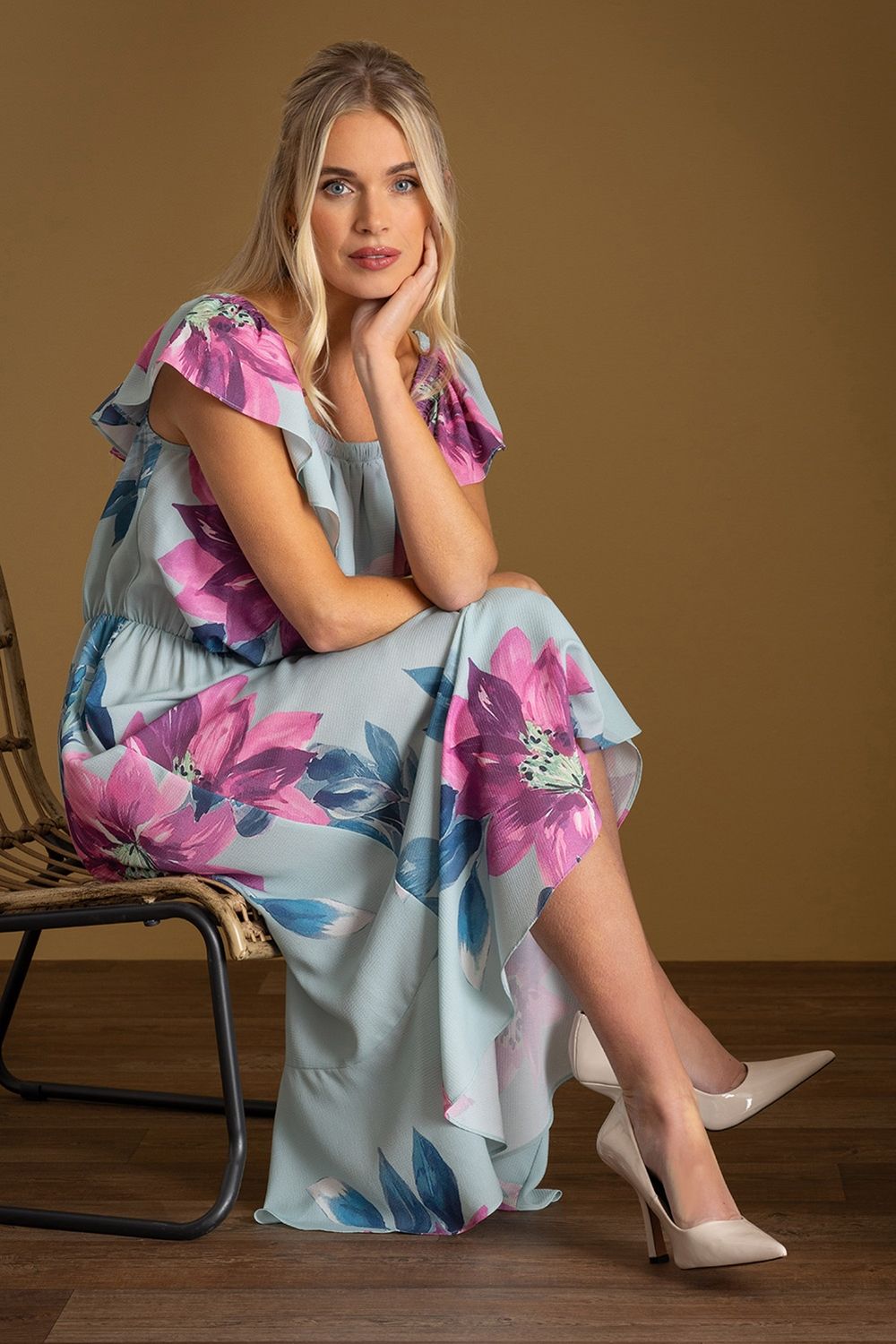 Klass. Floral Print Midaxi Dress