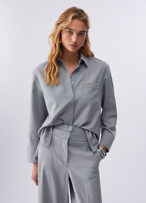 Camicia gessata con borchie