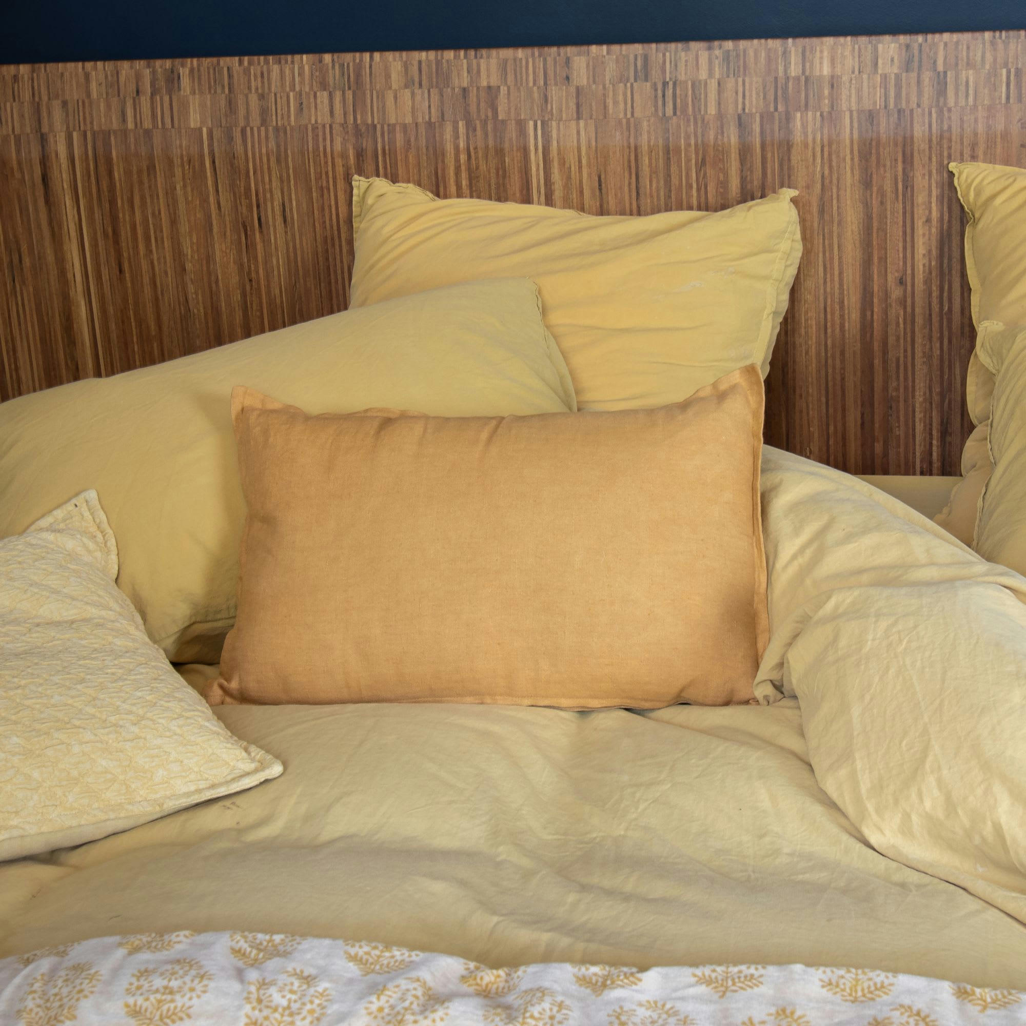 NYL - Coussin en lin jaune 30x50cm