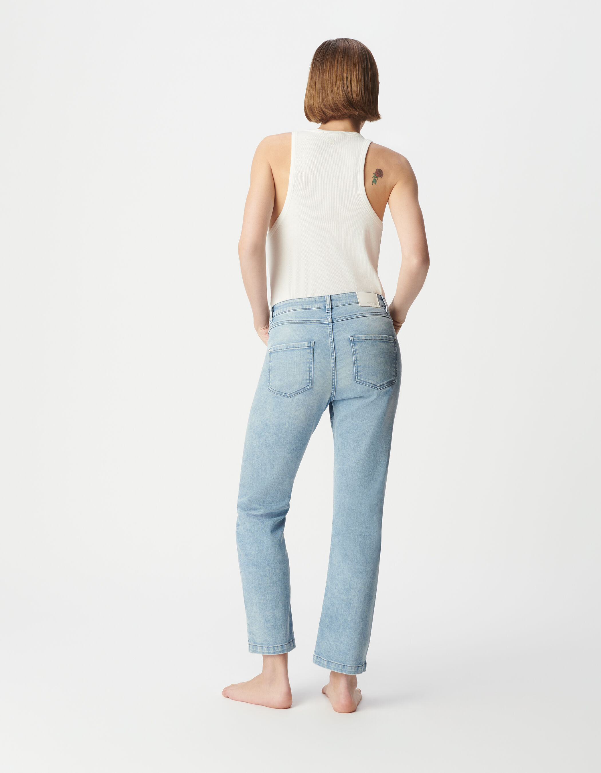 Jean bleu clair cropped boutons apparents powerstretch Femme